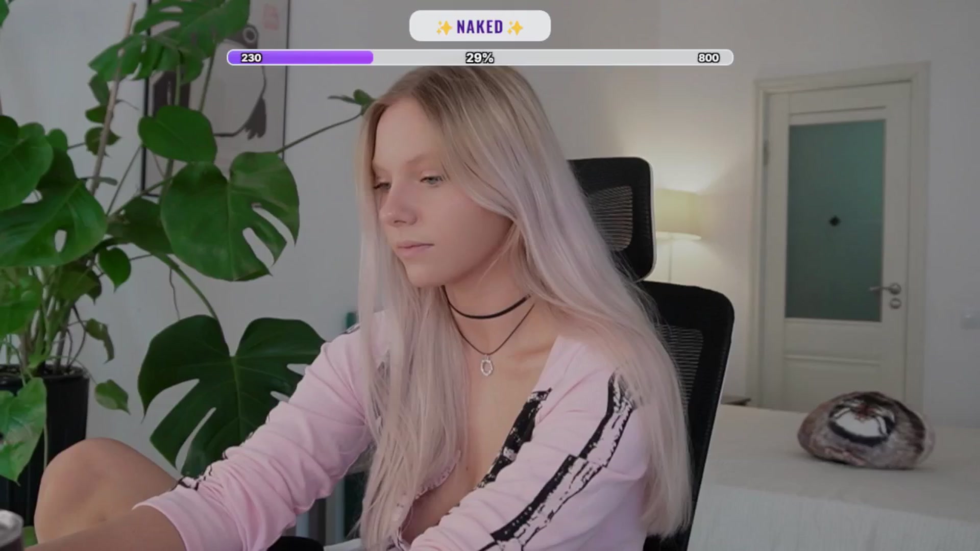 Gallery image thumbnail from penisflytrap_'s myfreecams stream on, 08/22/2025, 06:14 image 1 of 20
