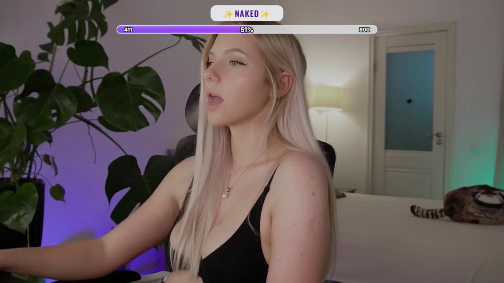 Gallery image thumbnail from penisflytrap_'s myfreecams stream on, 08/24/2025, 02:24 image 17 of 20