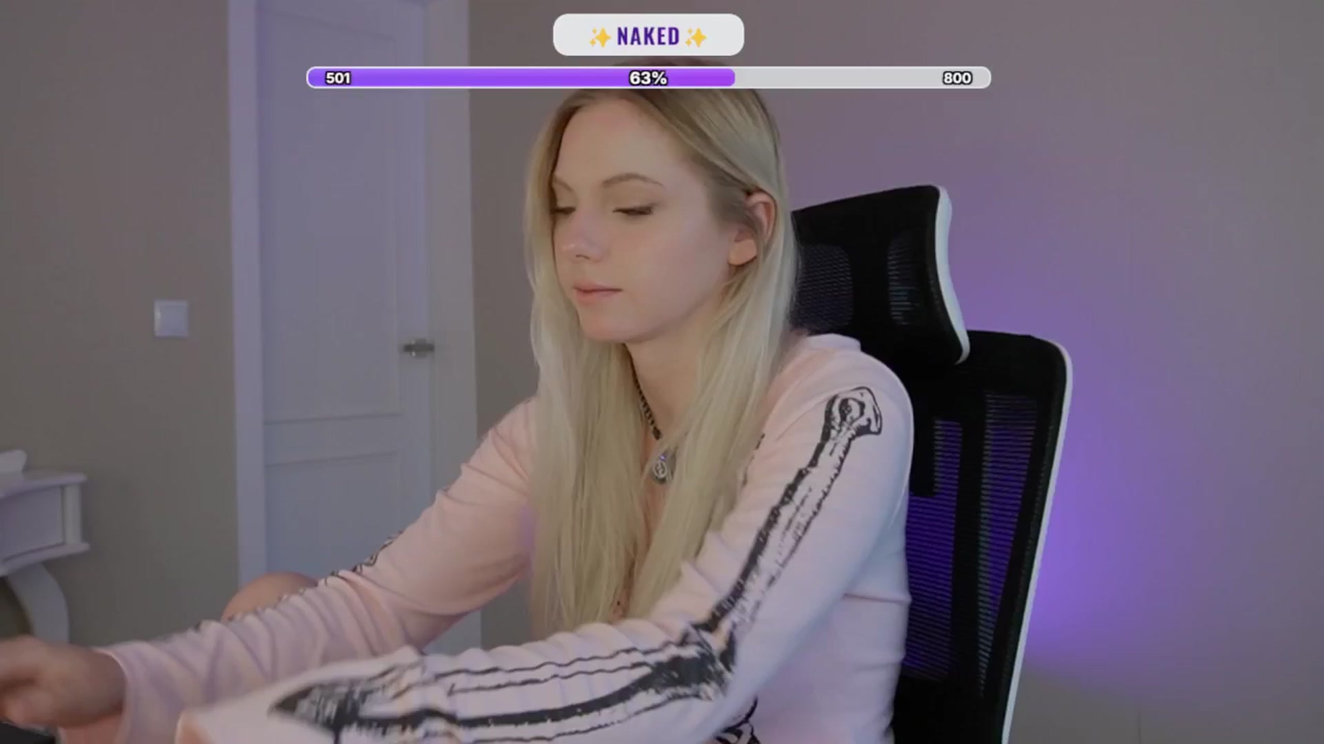 Gallery image thumbnail from penisflytrap_'s myfreecams stream on, 08/29/2025, 06:36 image 14 of 20