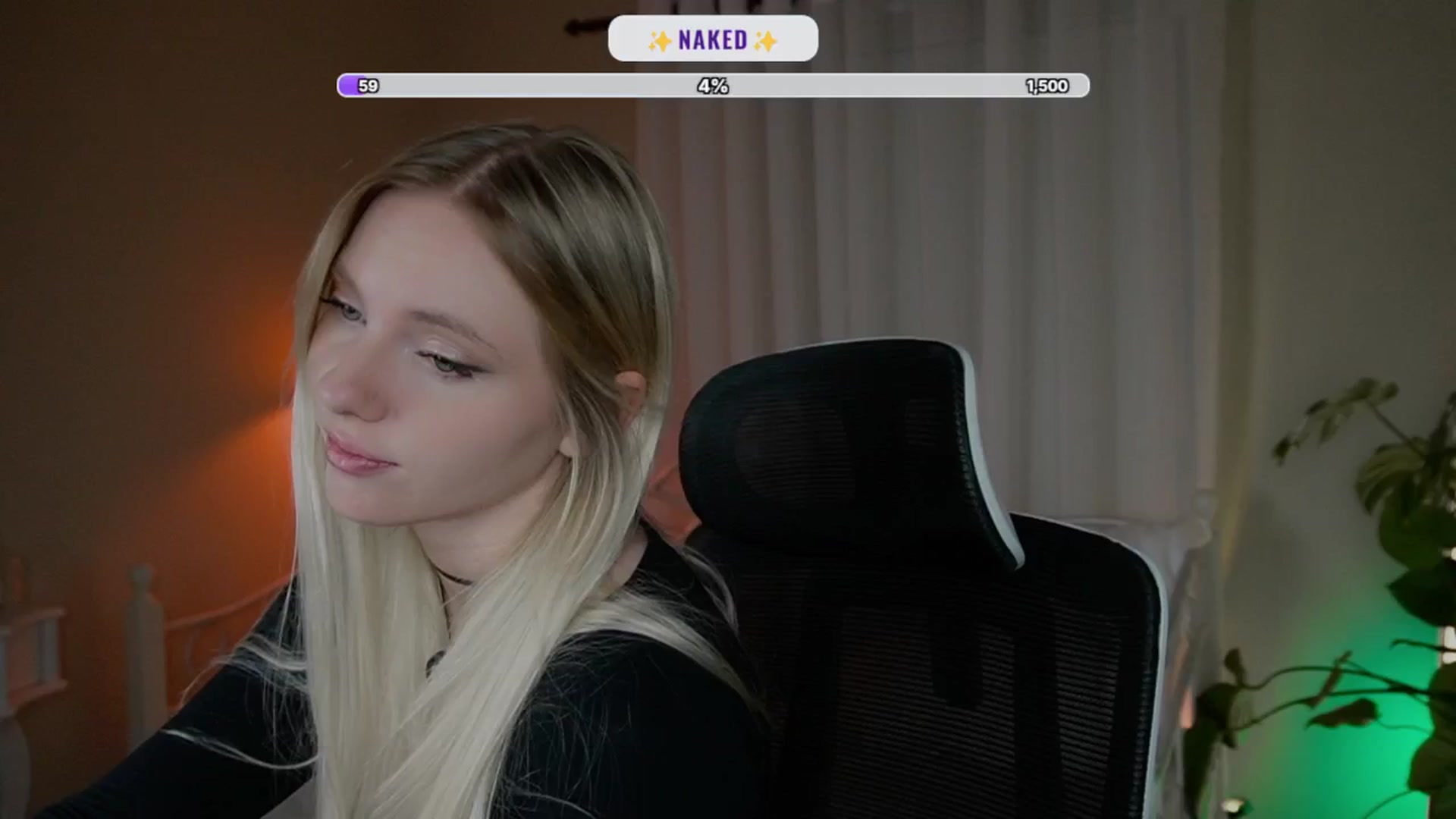 Gallery image thumbnail from penisflytrap_'s myfreecams stream on, 10/01/2025, 23:56 image 7 of 20
