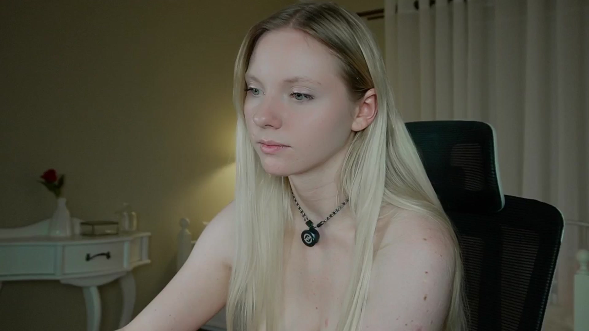 Gallery image thumbnail from penisflytrap_'s myfreecams stream on, 10/03/2025, 17:12 image 8 of 20