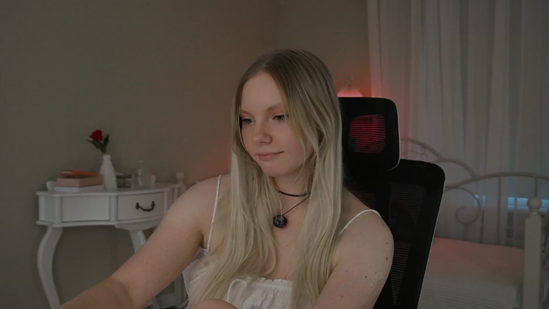 Gallery image thumbnail from penisflytrap_'s myfreecams stream on, 10/24/2025, 05:35 image 20 of 20