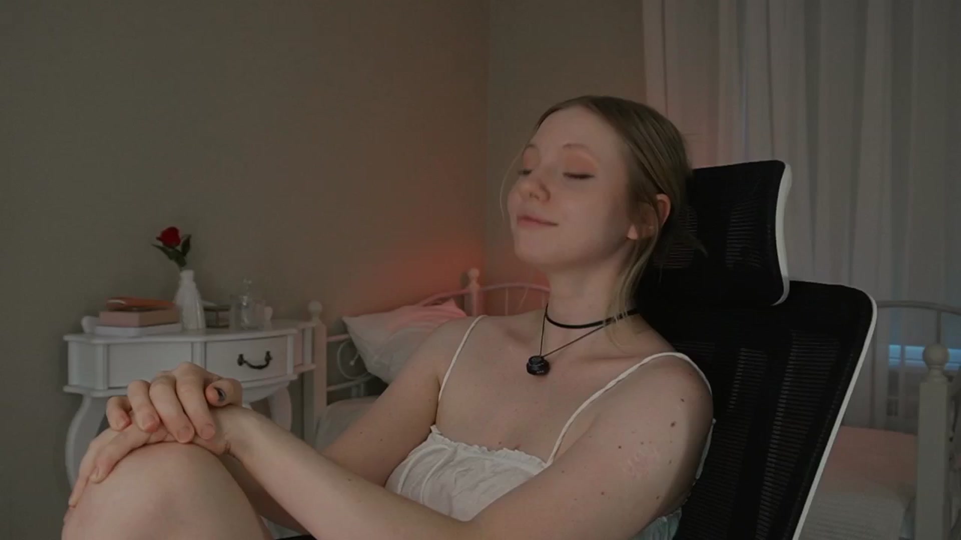 Gallery image thumbnail from penisflytrap_'s myfreecams stream on, 10/24/2025, 05:35 image 18 of 20
