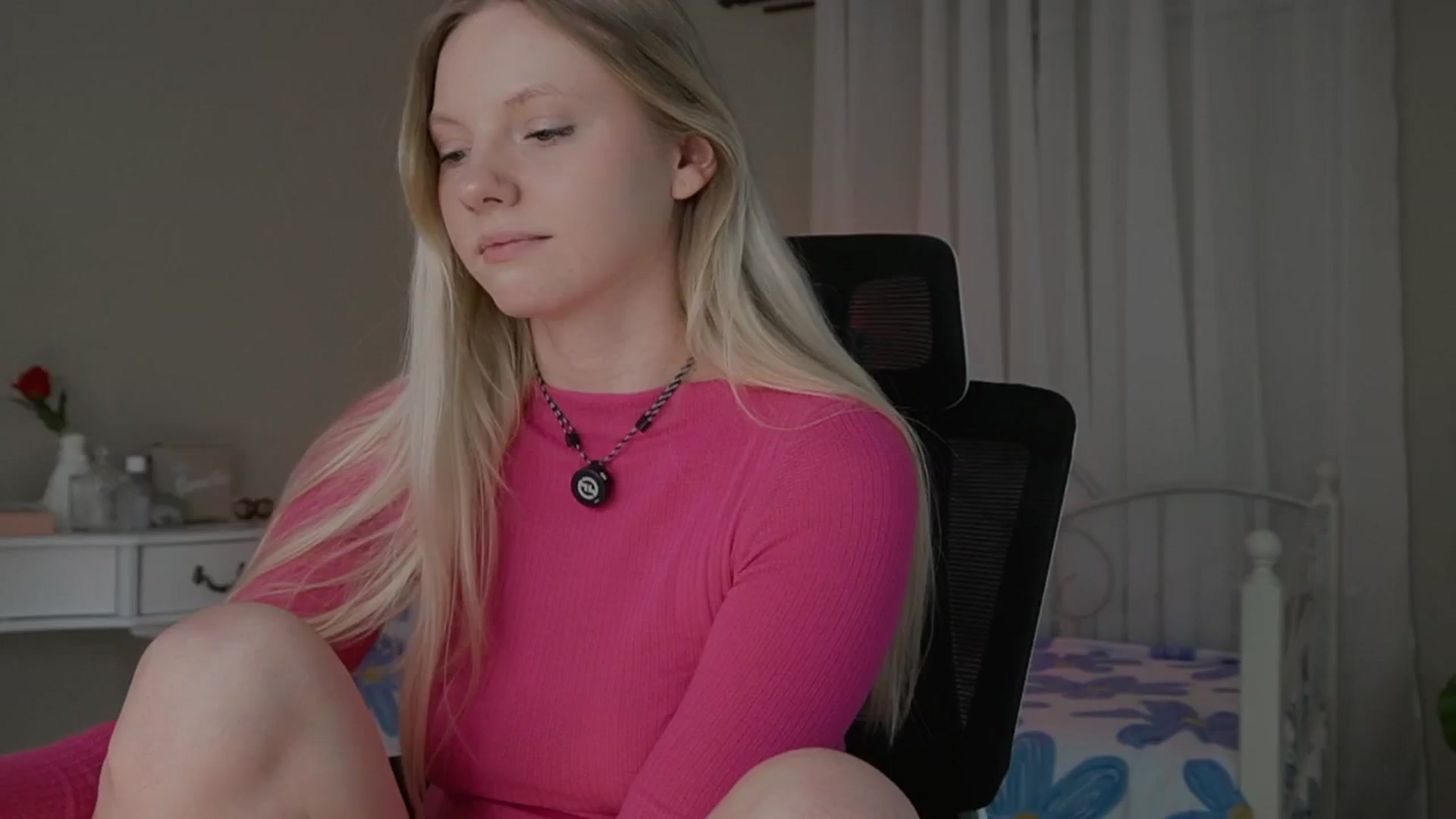 Gallery image thumbnail from penisflytrap_'s myfreecams stream on, 11/19/2025, 05:01 image 8 of 20