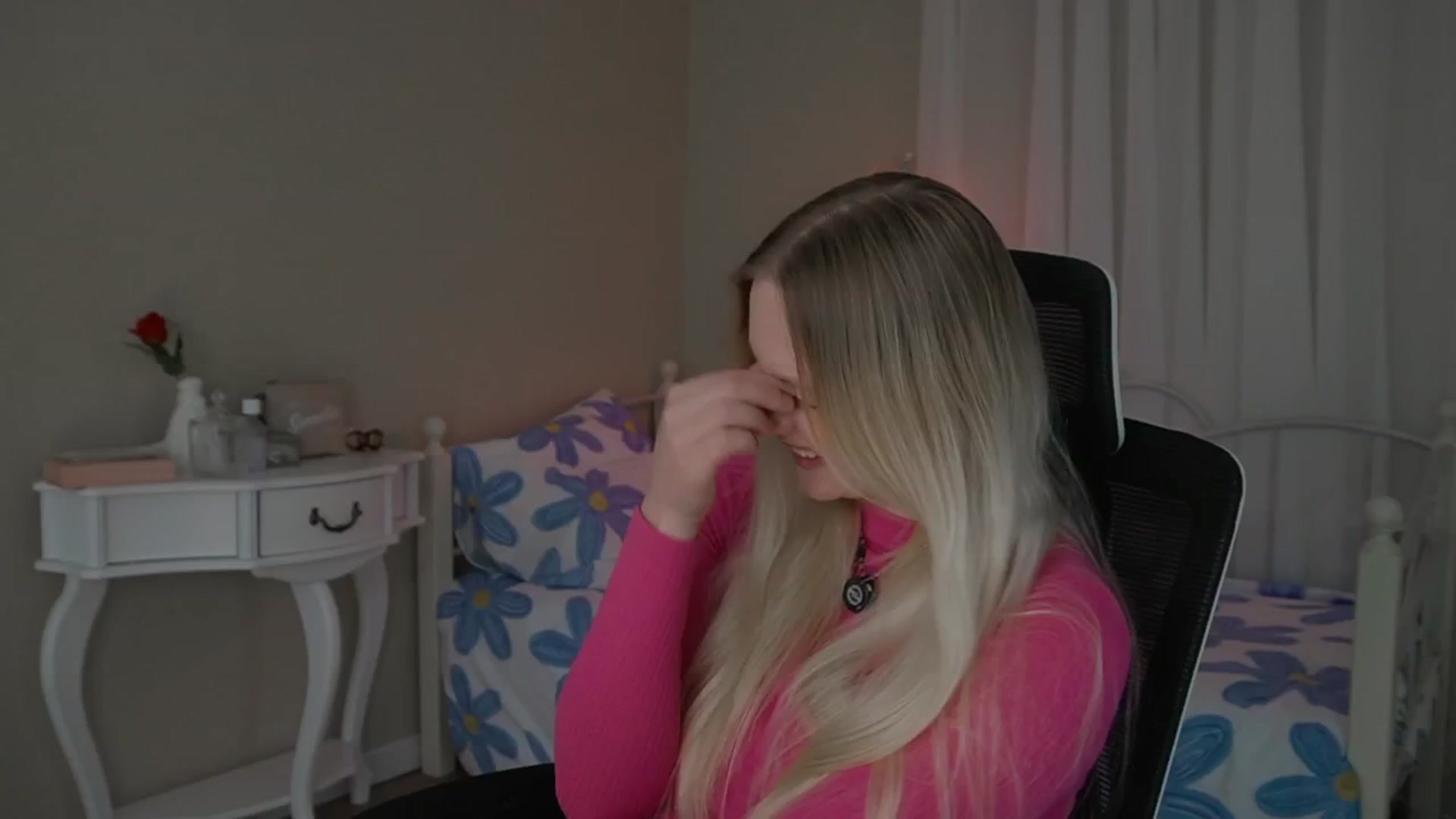 Gallery image thumbnail from penisflytrap_'s myfreecams stream on, 11/19/2025, 05:01 image 18 of 20