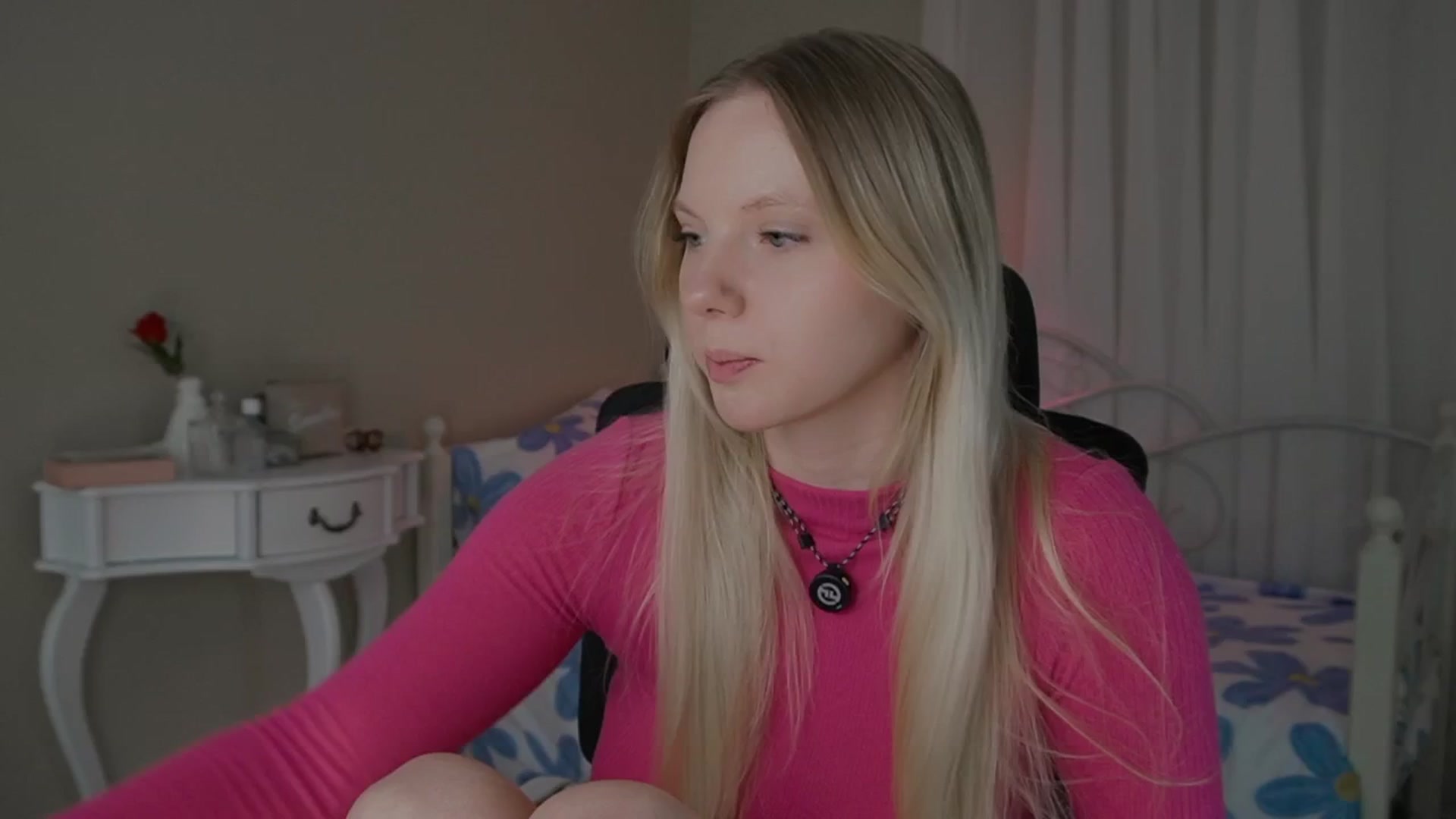 Gallery image thumbnail from penisflytrap_'s myfreecams stream on, 11/19/2025, 05:01 image 17 of 20