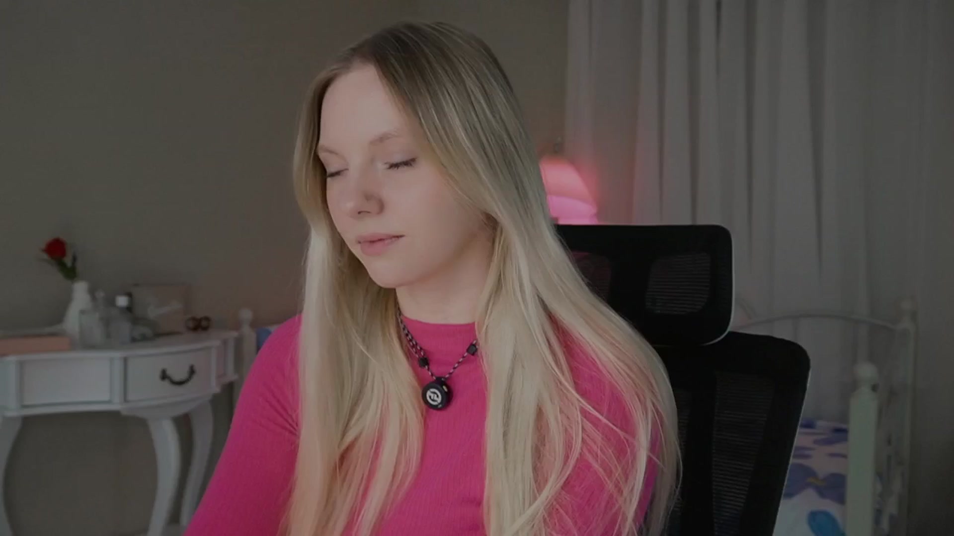 Gallery image thumbnail from penisflytrap_'s myfreecams stream on, 11/19/2025, 05:01 image 1 of 20