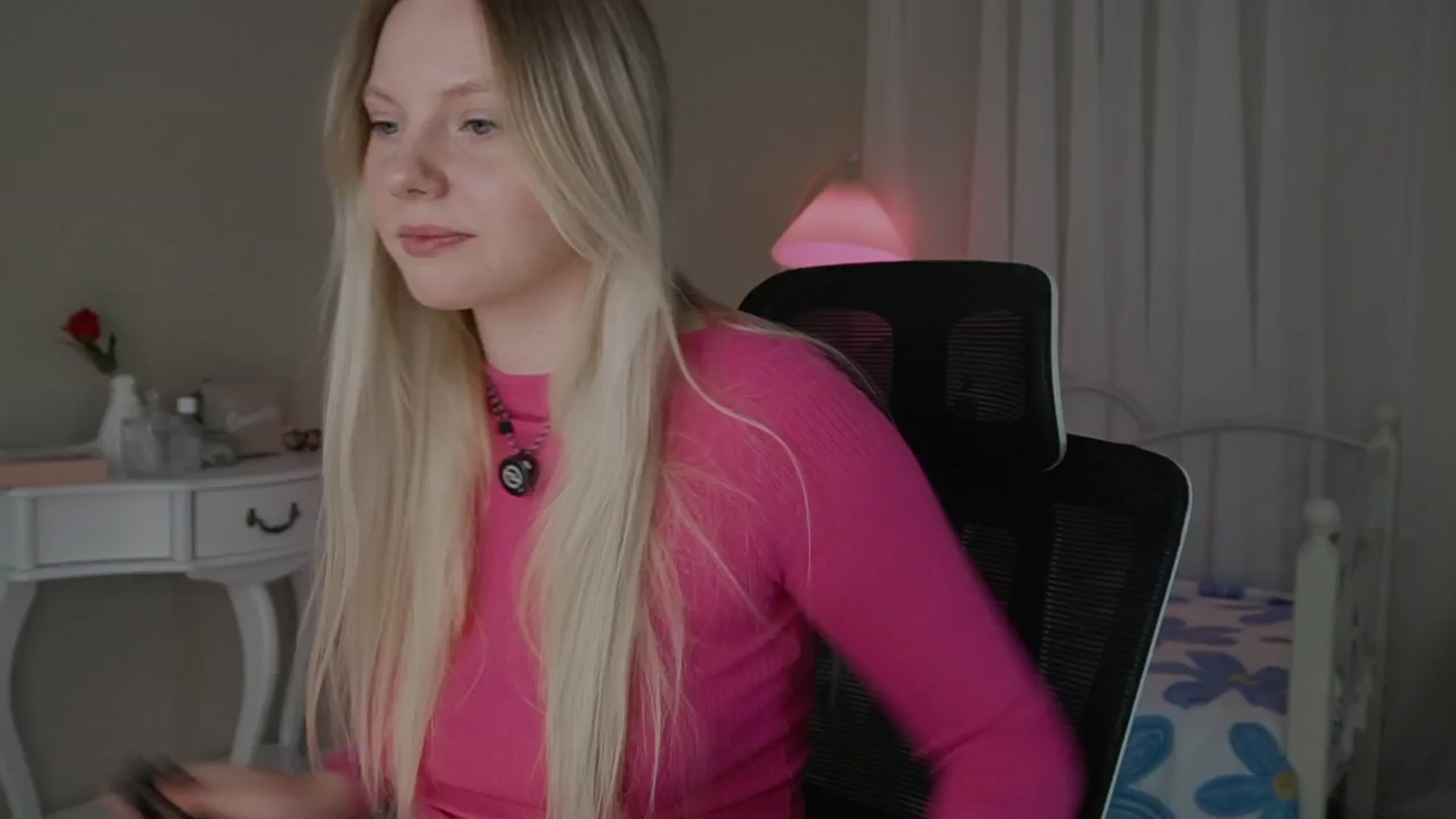 Gallery image thumbnail from penisflytrap_'s myfreecams stream on, 11/19/2025, 05:01 image 6 of 20