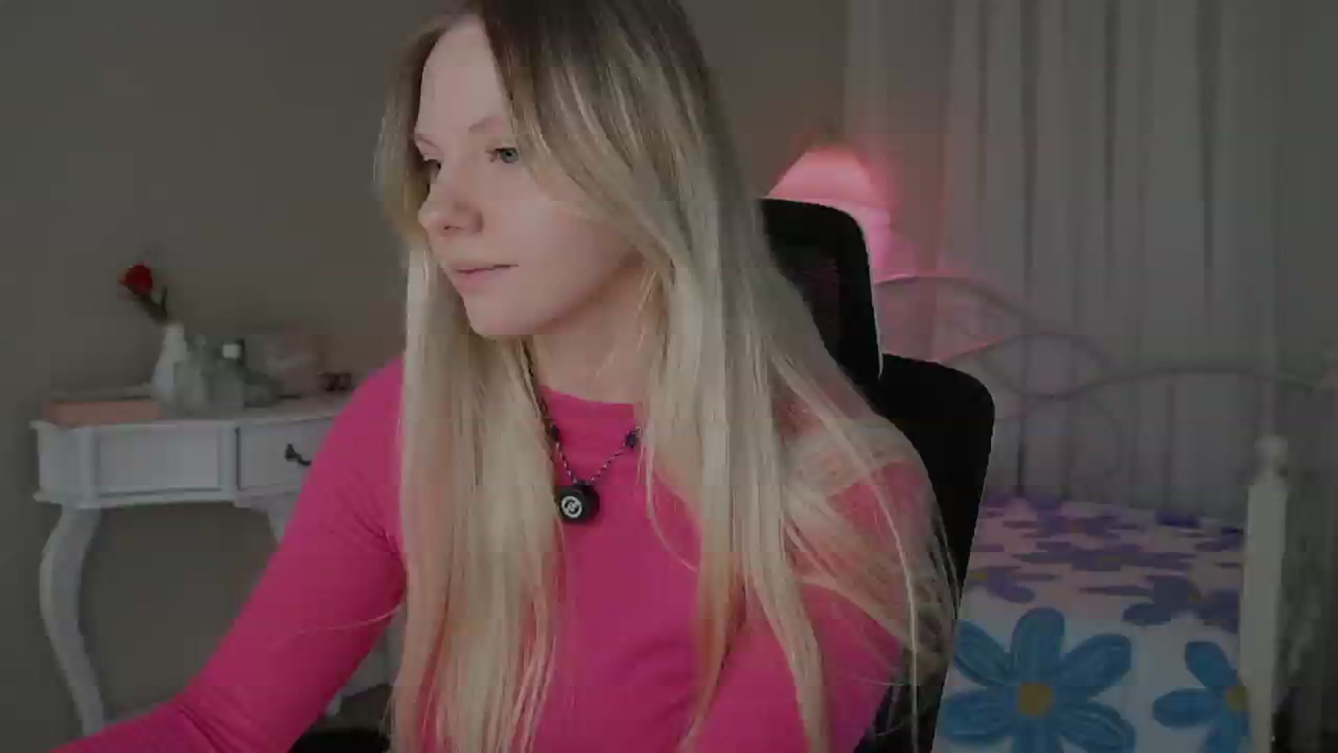 Gallery image thumbnail from penisflytrap_'s myfreecams stream on, 11/19/2025, 06:09 image 16 of 20