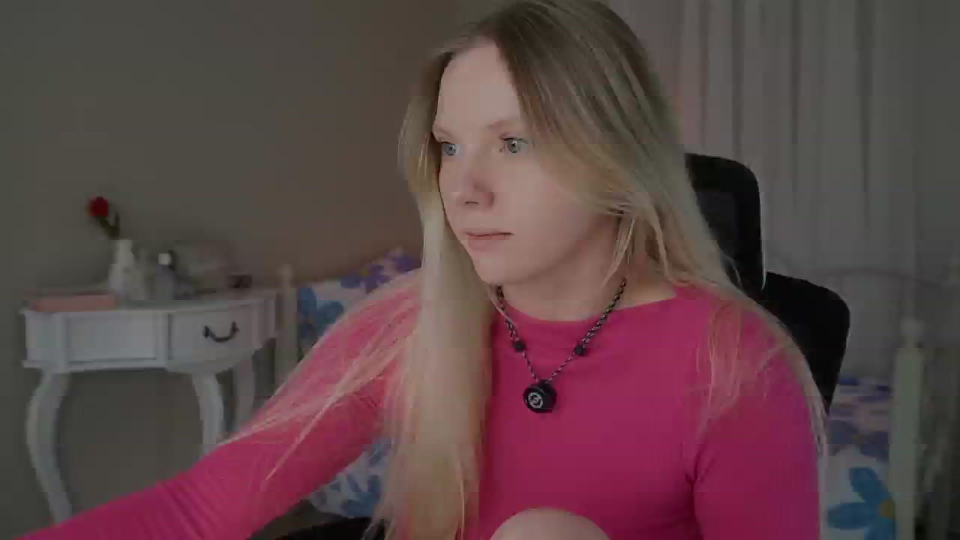 Gallery image thumbnail from penisflytrap_'s myfreecams stream on, 11/19/2025, 06:09 image 5 of 20