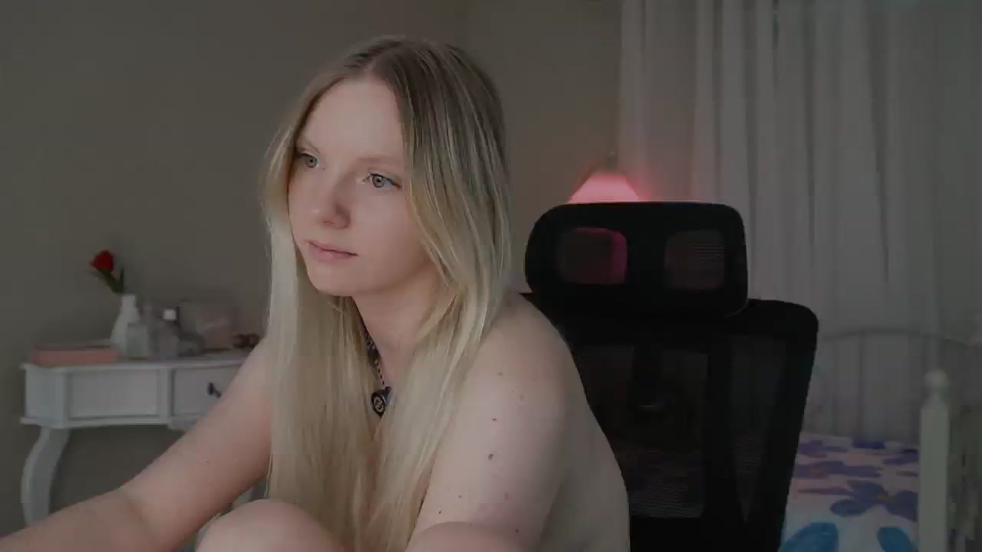 Gallery image thumbnail from penisflytrap_'s myfreecams stream on, 11/19/2025, 06:39 image 2 of 20