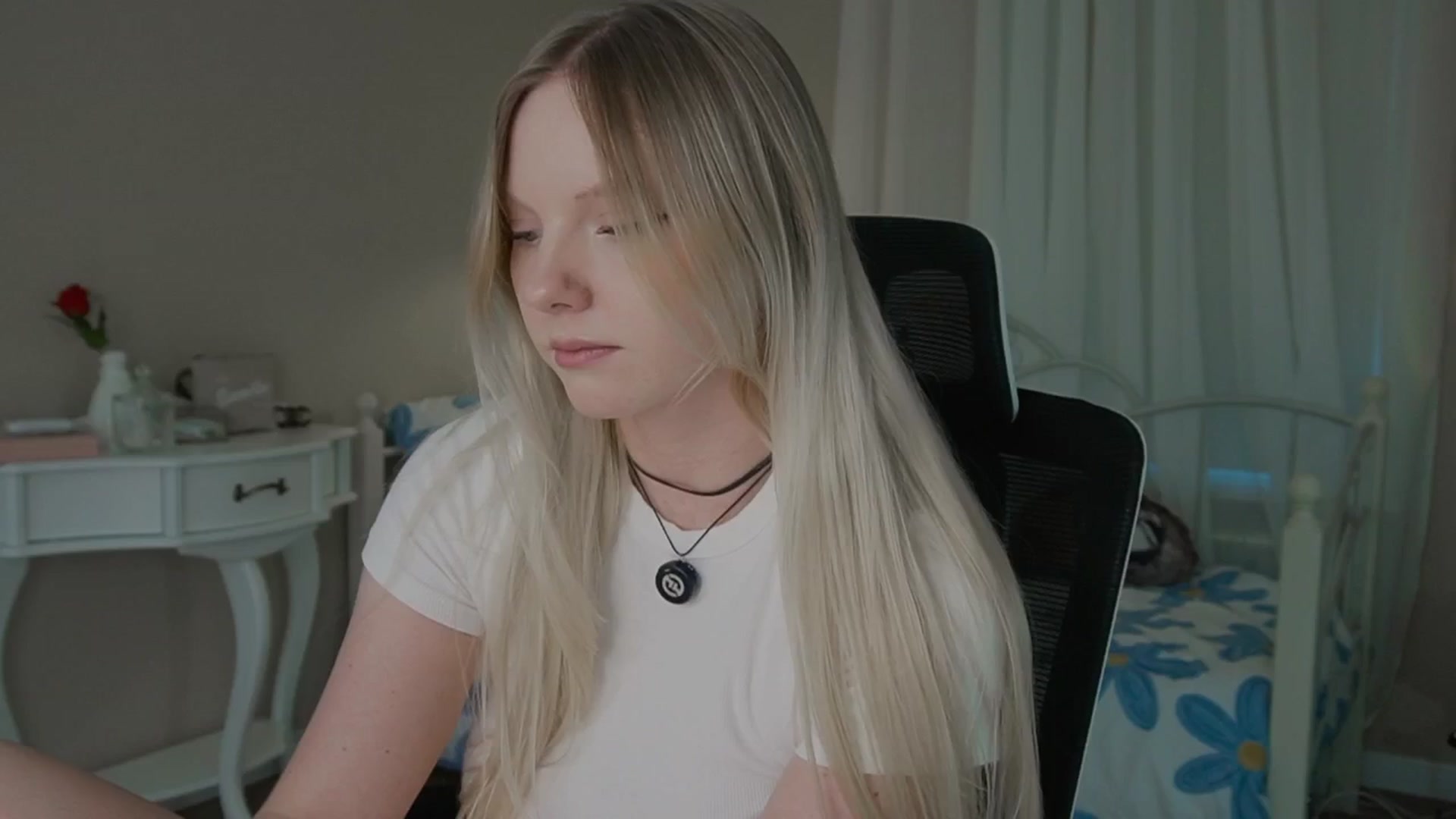 Gallery image thumbnail from penisflytrap_'s myfreecams stream on, 11/23/2025, 12:49 image 4 of 20