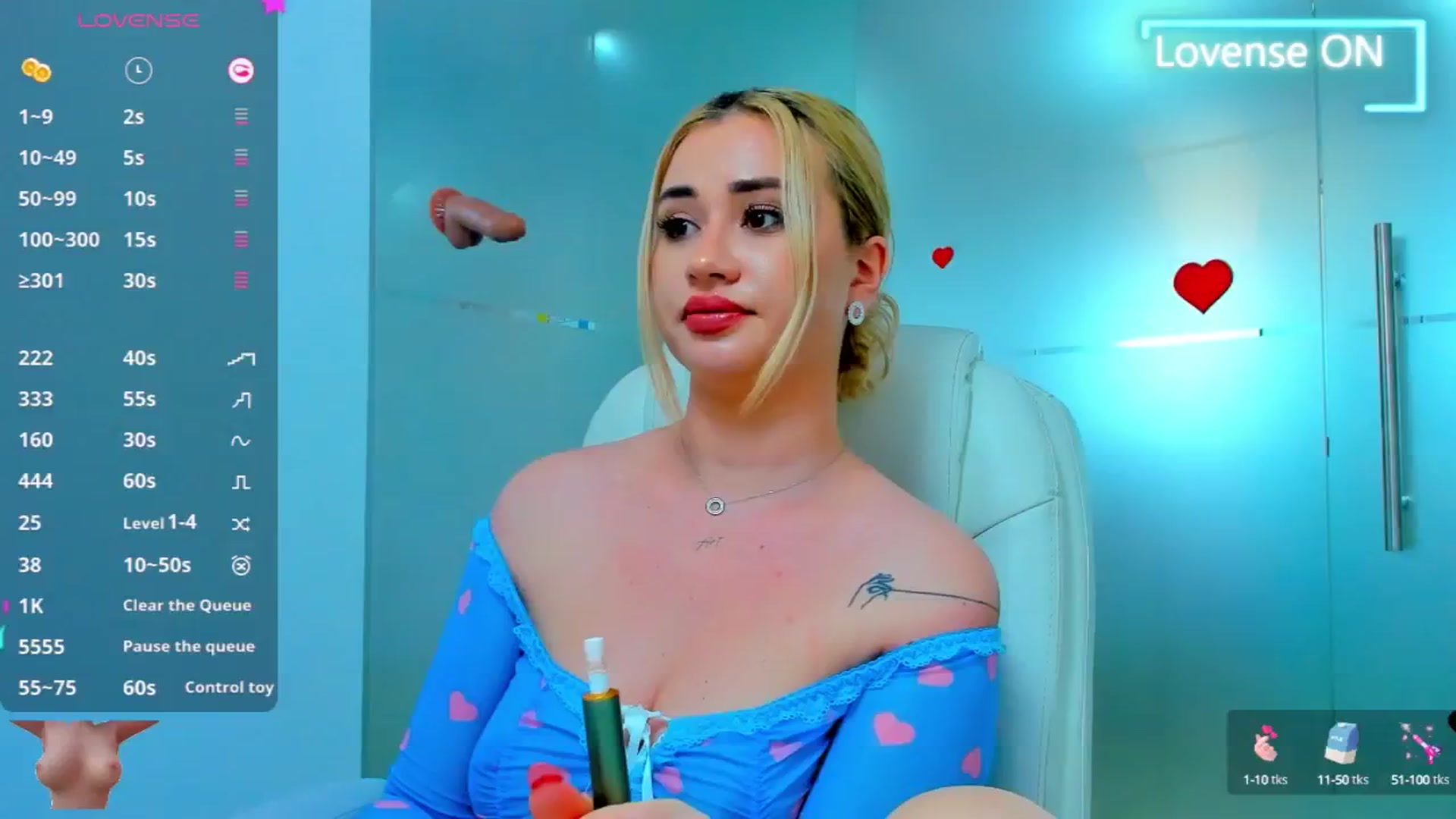 Gallery image thumbnail from perfecttits96's myfreecams stream on, 03/31/2025, 08:54 image 12 of 20