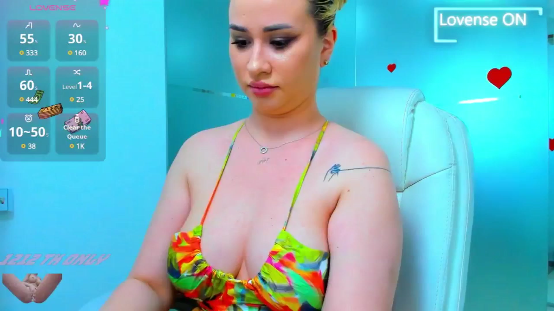 Gallery image thumbnail from perfecttits96's myfreecams stream on, 06/05/2025, 24:21 image 13 of 20