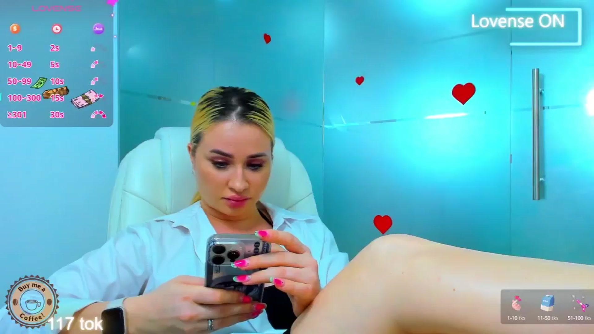 Gallery image thumbnail from perfecttits96's myfreecams stream on, 06/10/2025, 24:16 image 12 of 20