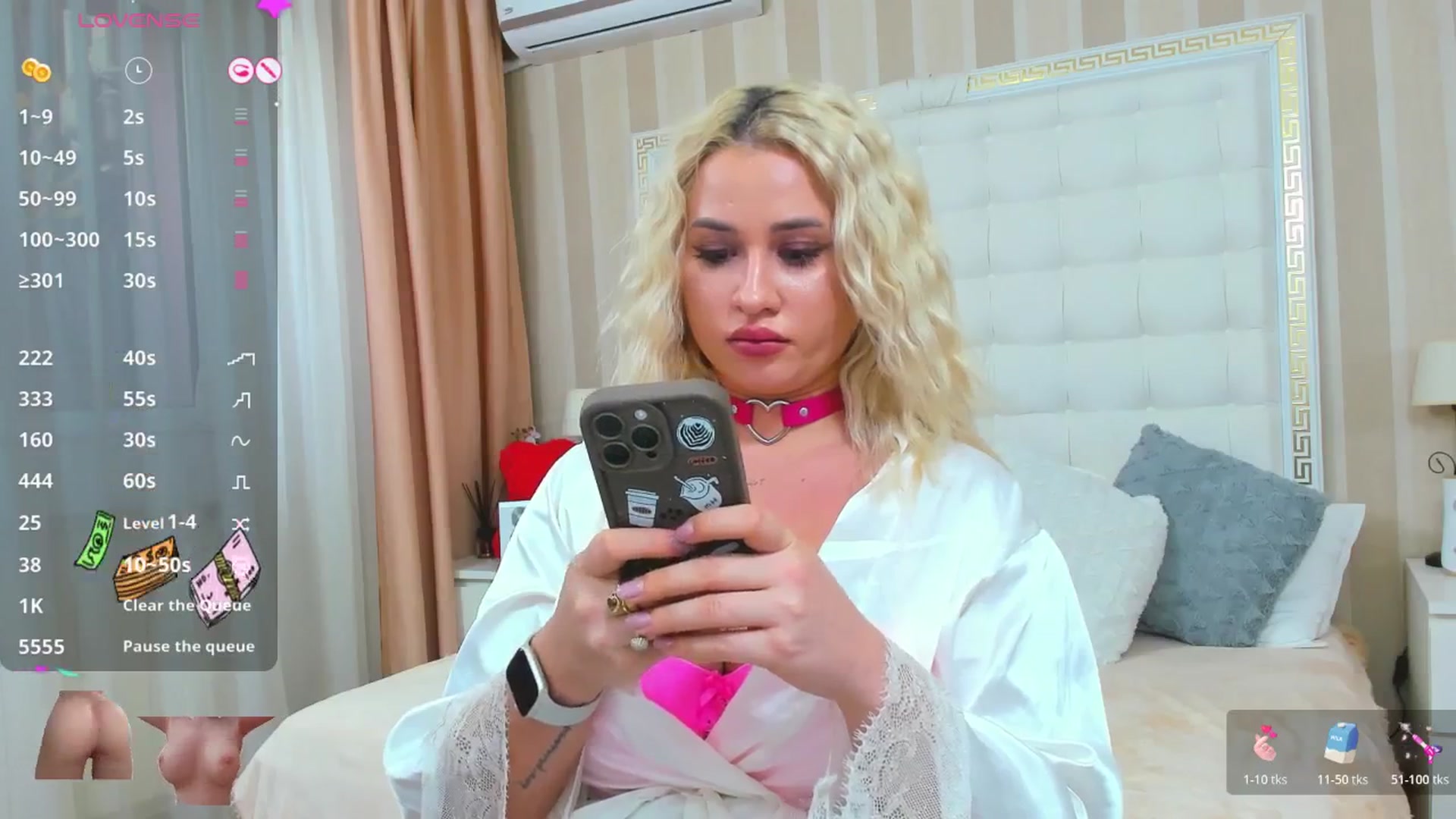 Gallery image thumbnail from perfecttits96's myfreecams stream on, 11/25/2025, 14:36 image 12 of 20
