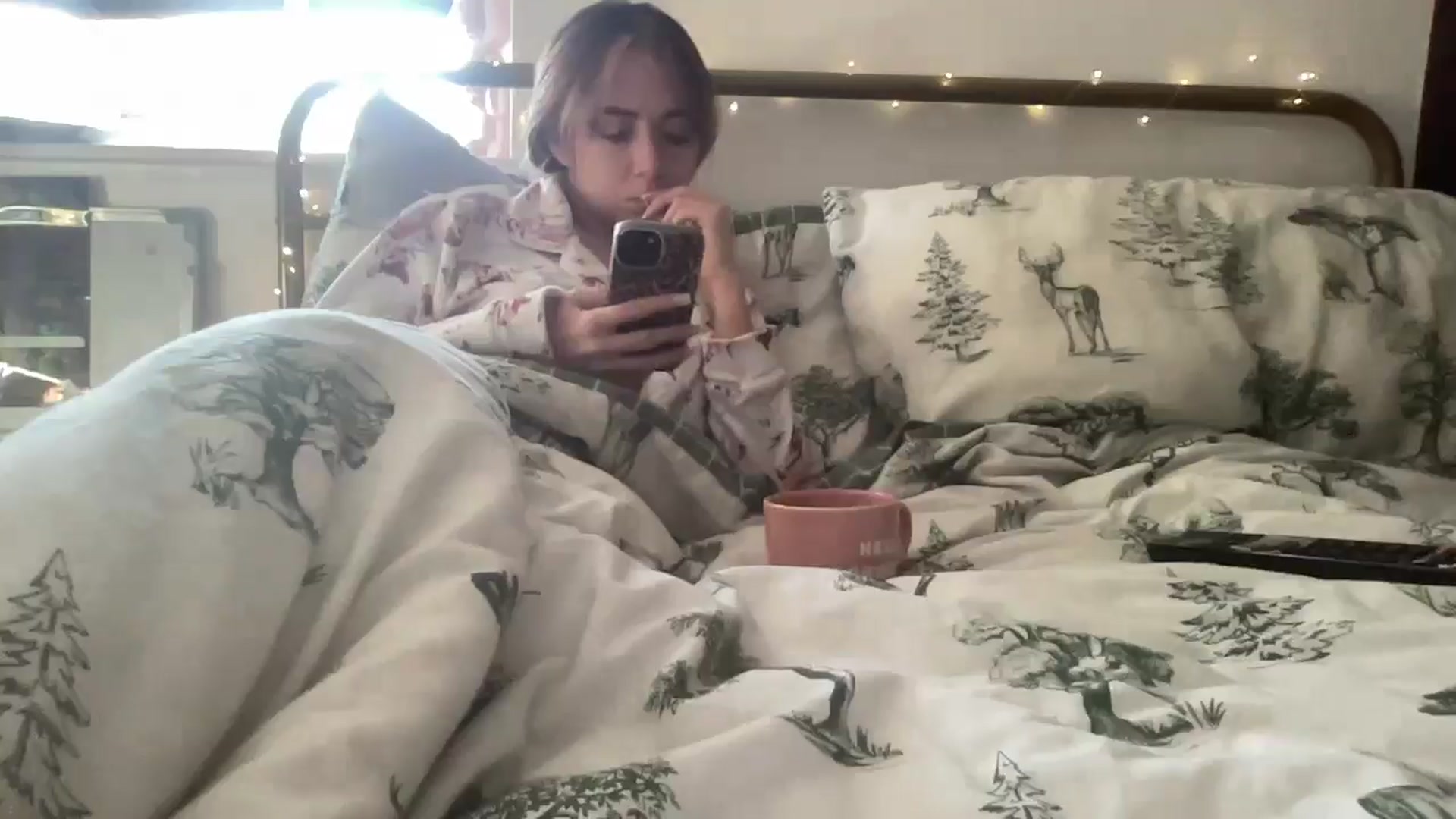 Gallery image thumbnail from petitebabixo's myfreecams stream on, 12/26/2025, 11:39 image 11 of 20