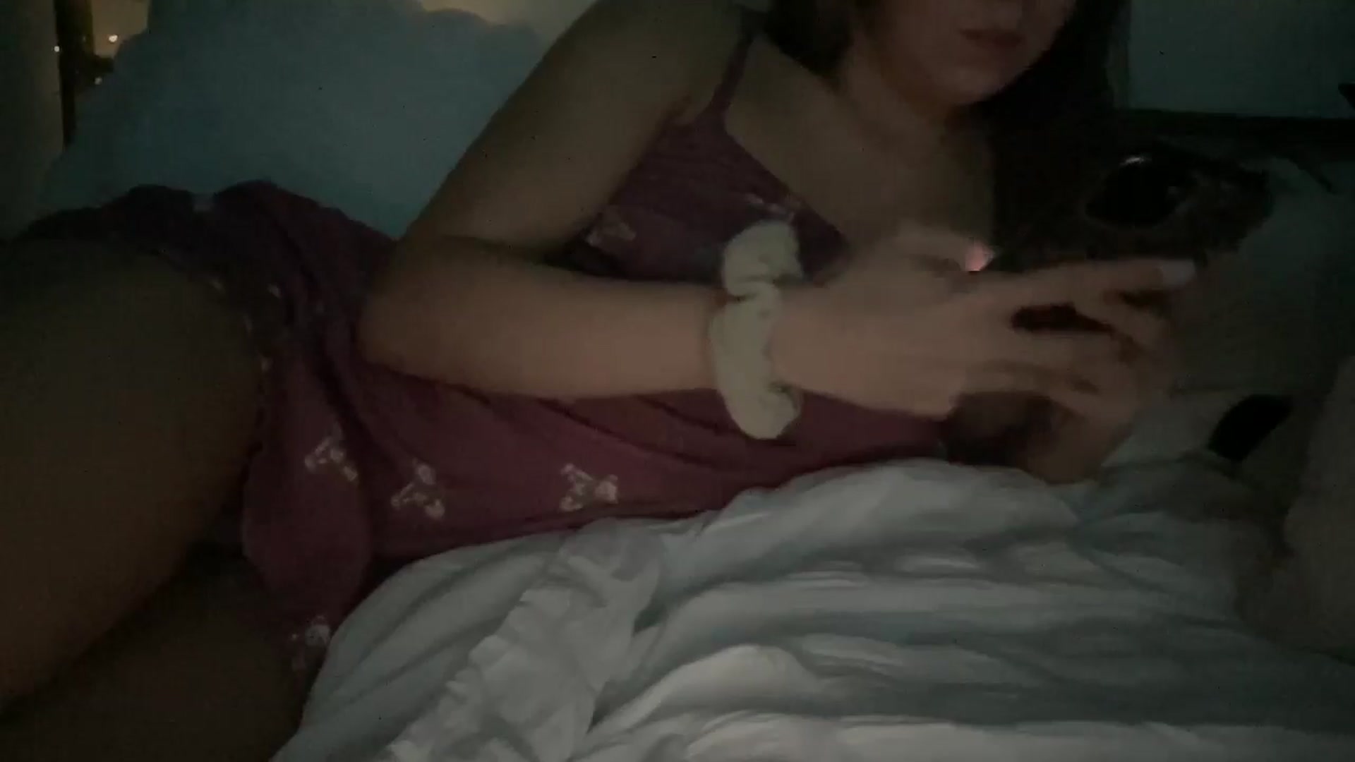 Gallery image thumbnail from petitebabixo's myfreecams stream on, 01/01/2026, 20:57 image 6 of 20