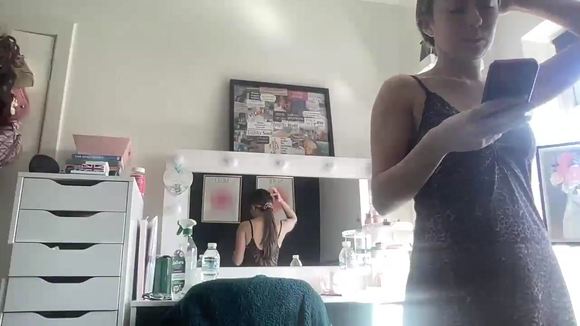 Gallery image thumbnail from petitebabixo's myfreecams stream on, 03/17/2026, 11:35 image 16 of 20