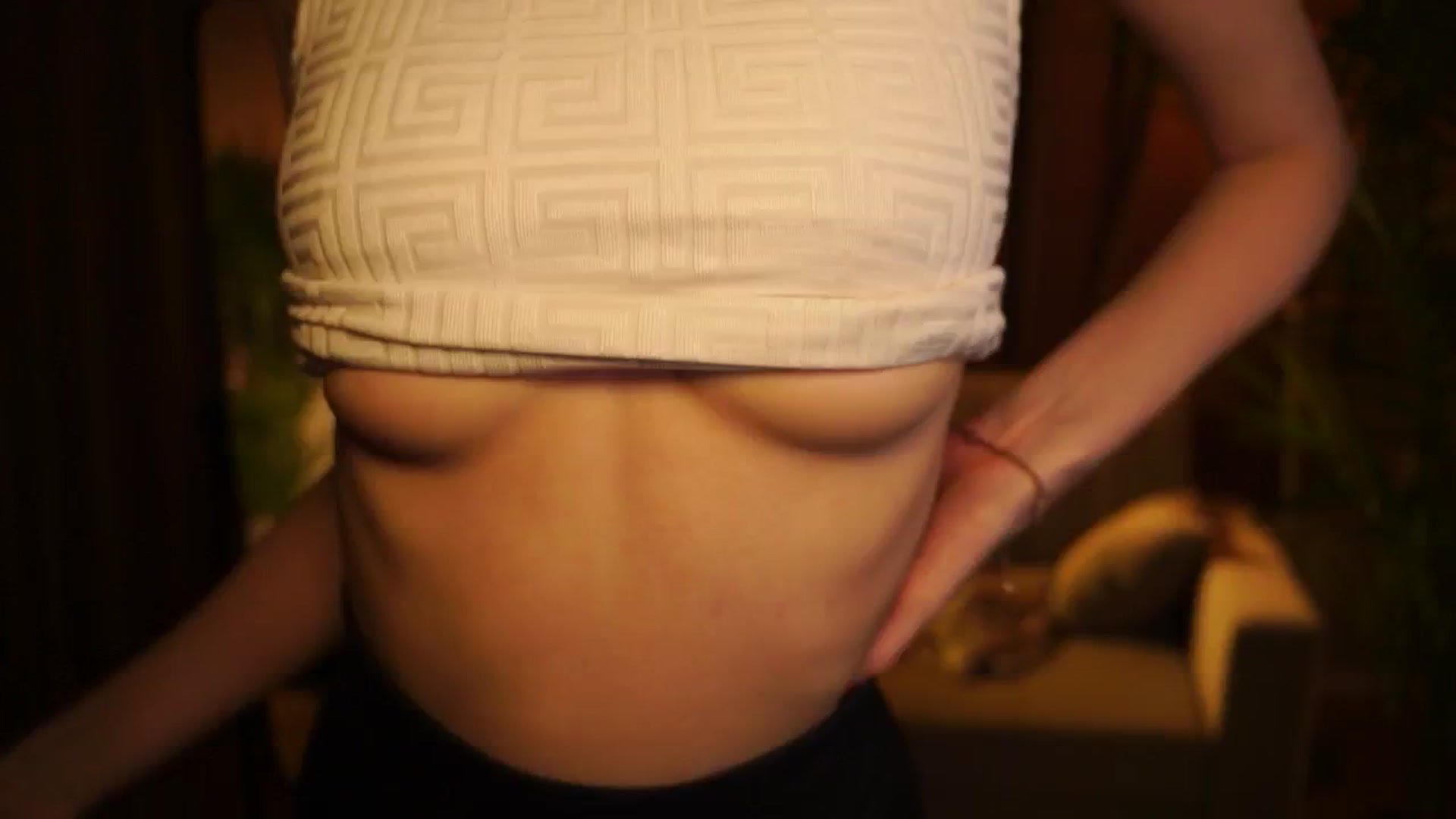 Gallery image thumbnail from petitegonwild's myfreecams stream on, 03/01/2024, 04:33 image 16 of 20