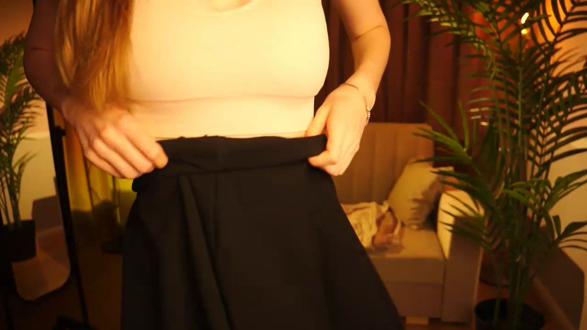 Gallery image thumbnail from petitegonwild's myfreecams stream on, 03/09/2024, 16:07 image 20 of 20
