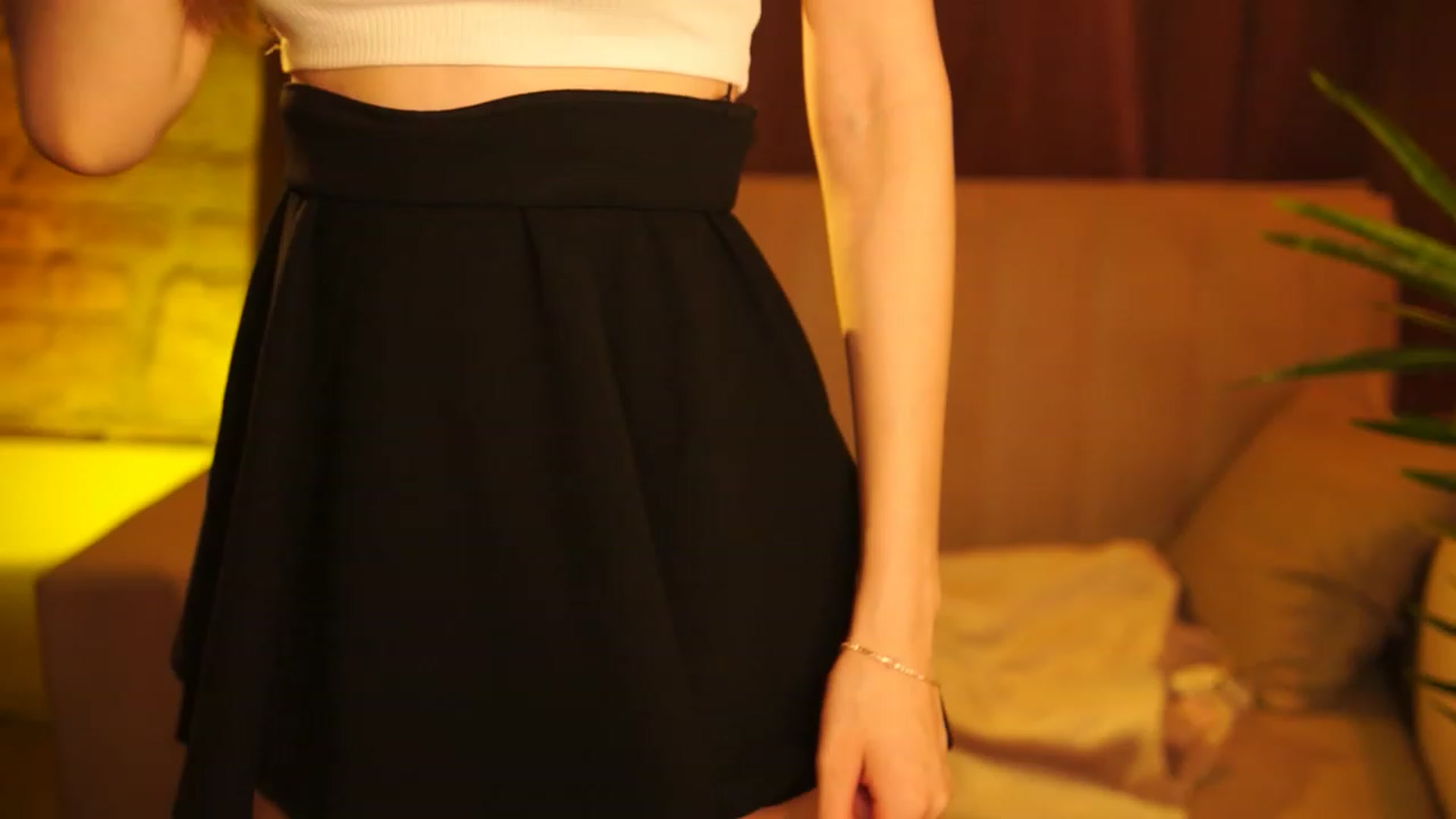 Gallery image thumbnail from petitegonwild's myfreecams stream on, 03/10/2024, 15:38 image 3 of 20