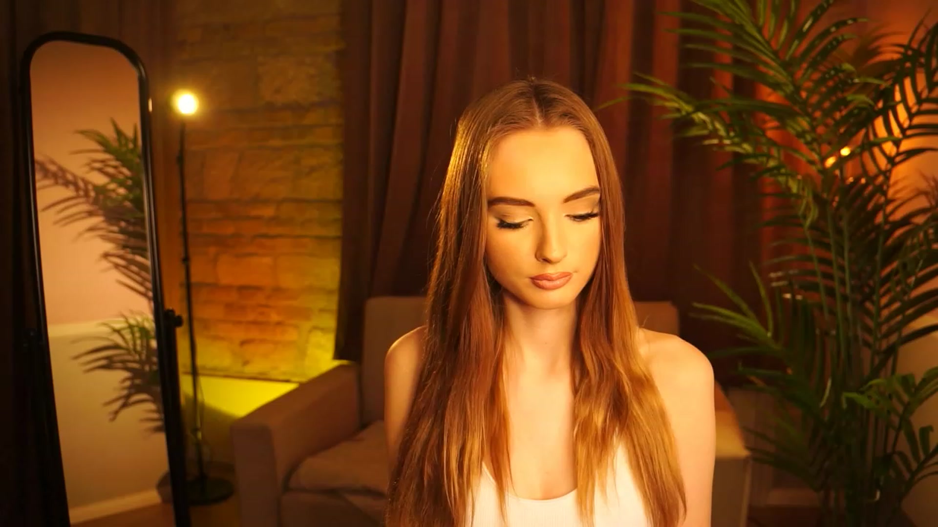 Gallery image thumbnail from petitegonwild's myfreecams stream on, 03/11/2024, 14:06 image 18 of 20