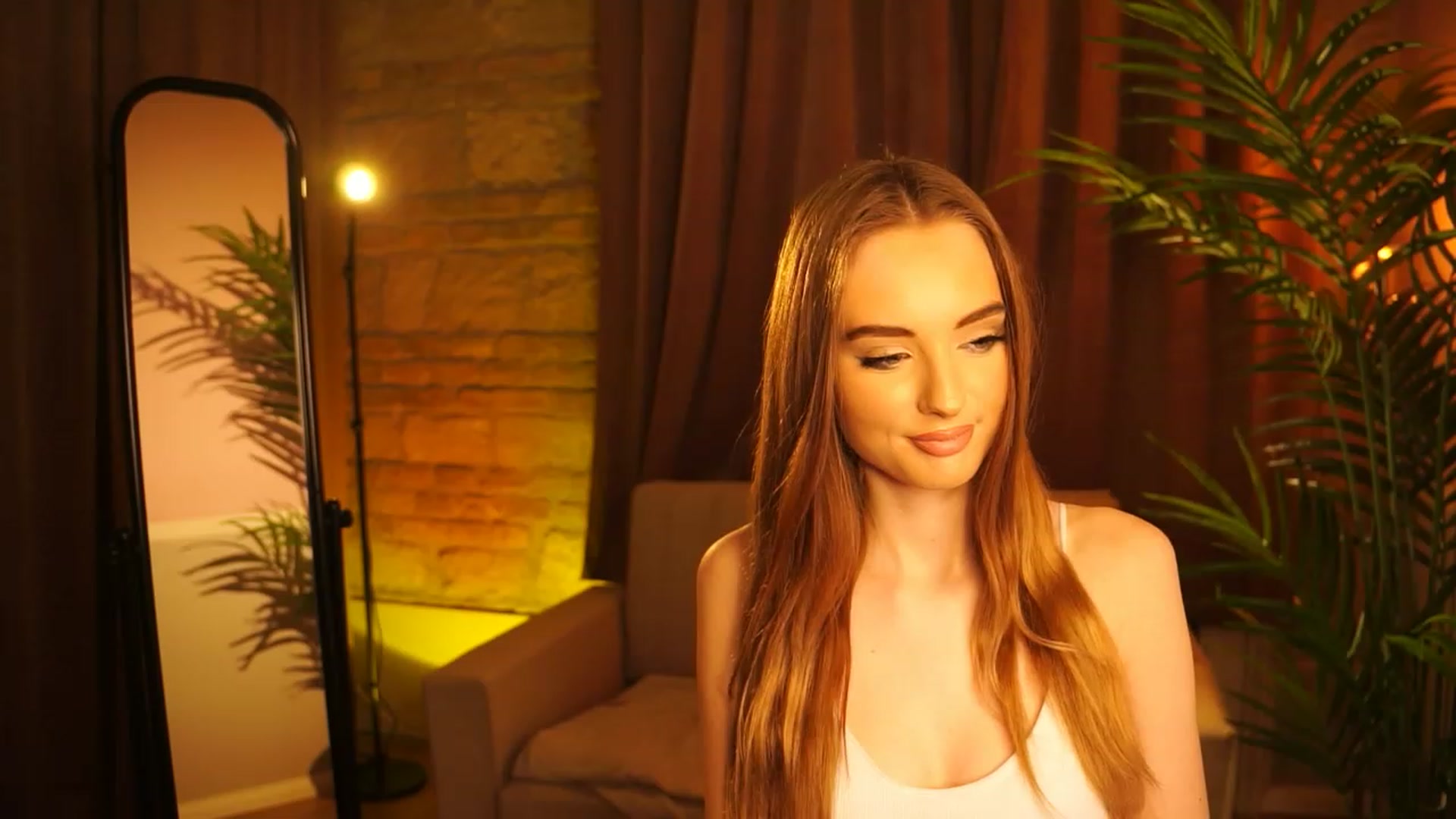 Gallery image thumbnail from petitegonwild's myfreecams stream on, 03/11/2024, 16:32 image 20 of 20