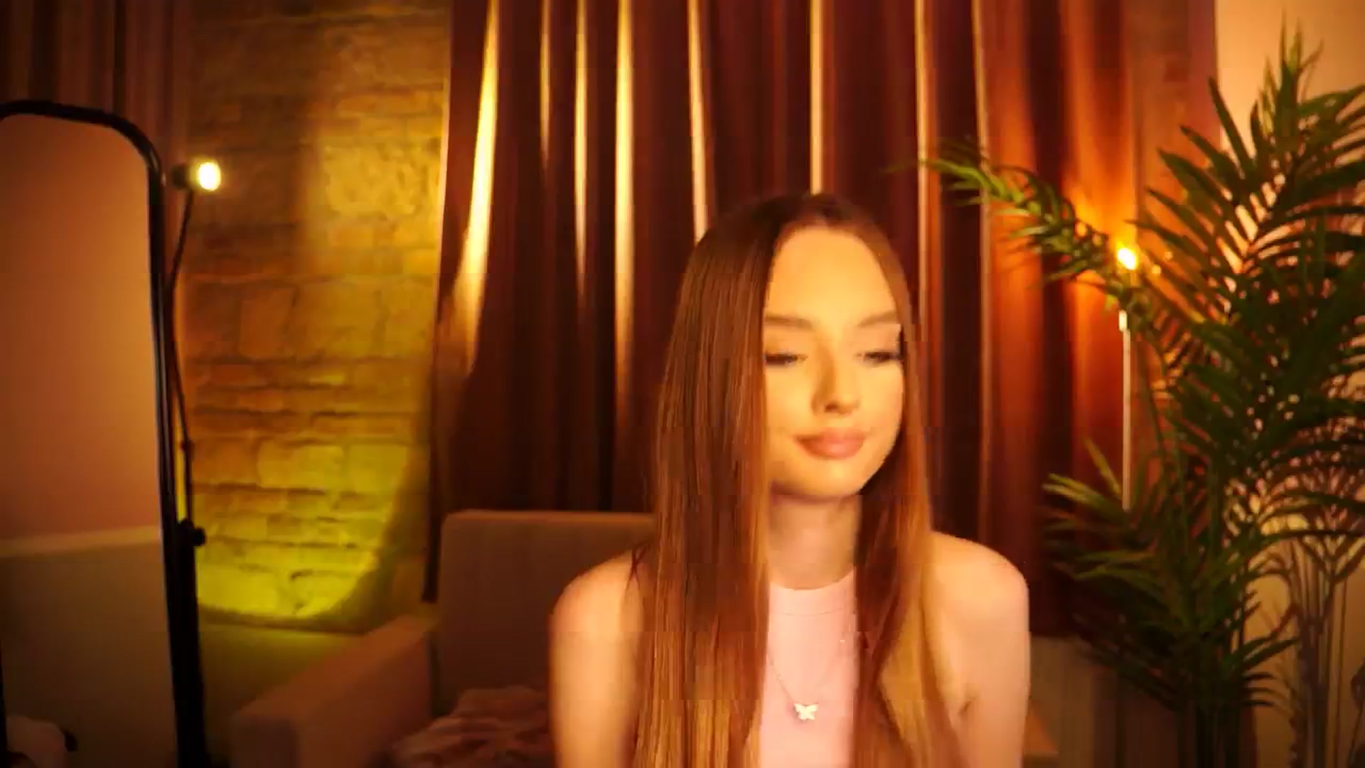 Gallery image thumbnail from petitegonwild's myfreecams stream on, 05/24/2024, 13:26 image 12 of 20