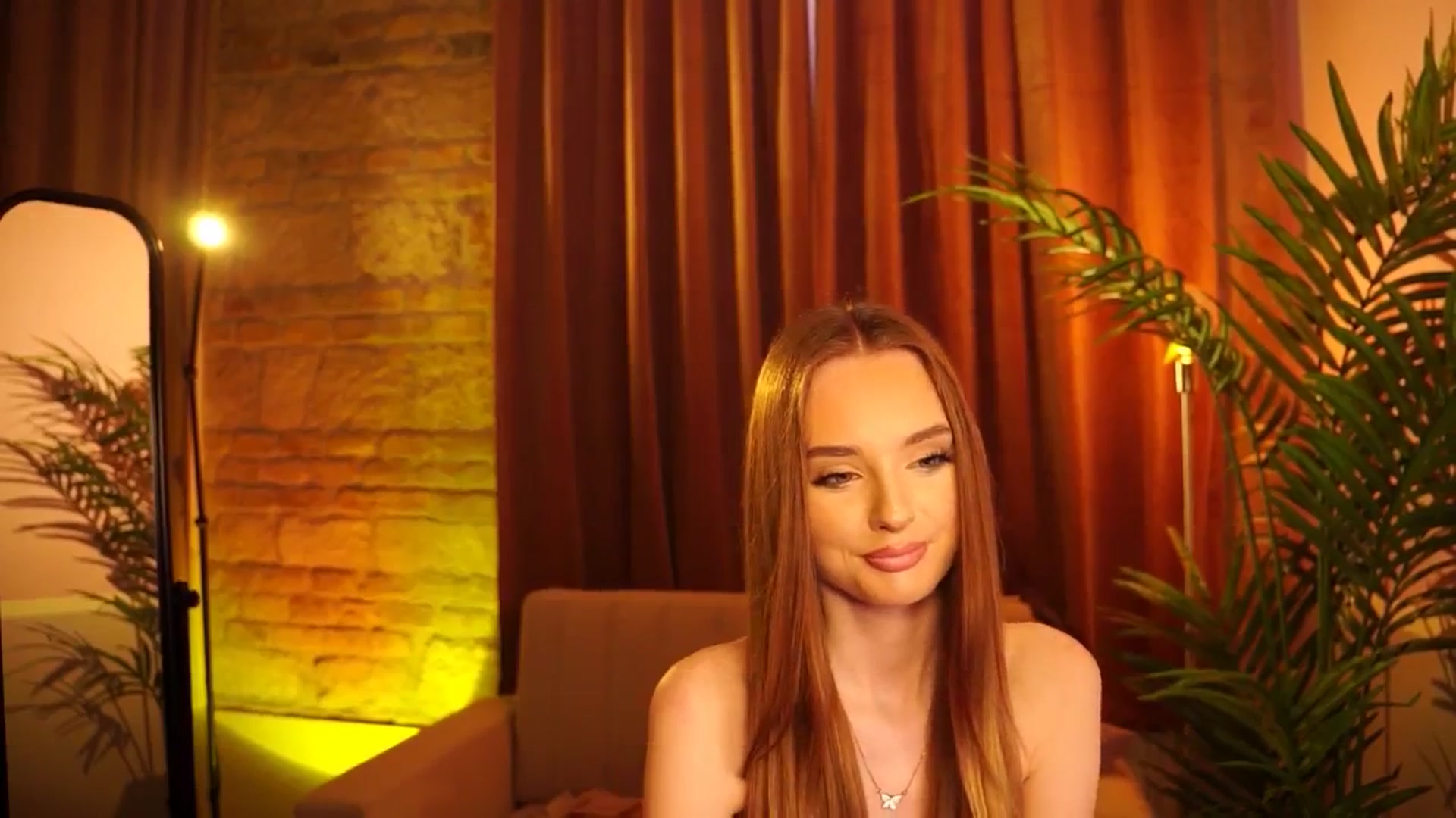 Gallery image thumbnail from petitegonwild's myfreecams stream on, 05/26/2024, 12:38 image 17 of 20