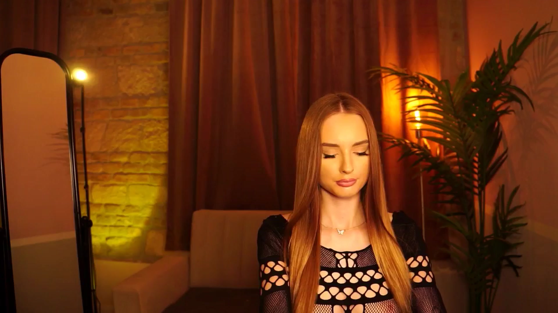 Gallery image thumbnail from petitegonwild's myfreecams stream on, 07/09/2024, 20:40 image 20 of 20