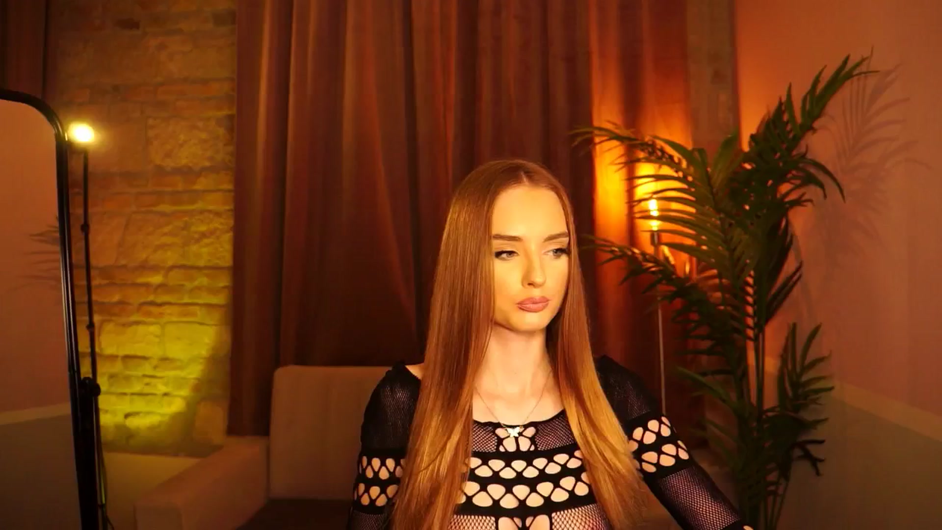 Gallery image thumbnail from petitegonwild's myfreecams stream on, 07/09/2024, 20:40 image 1 of 20