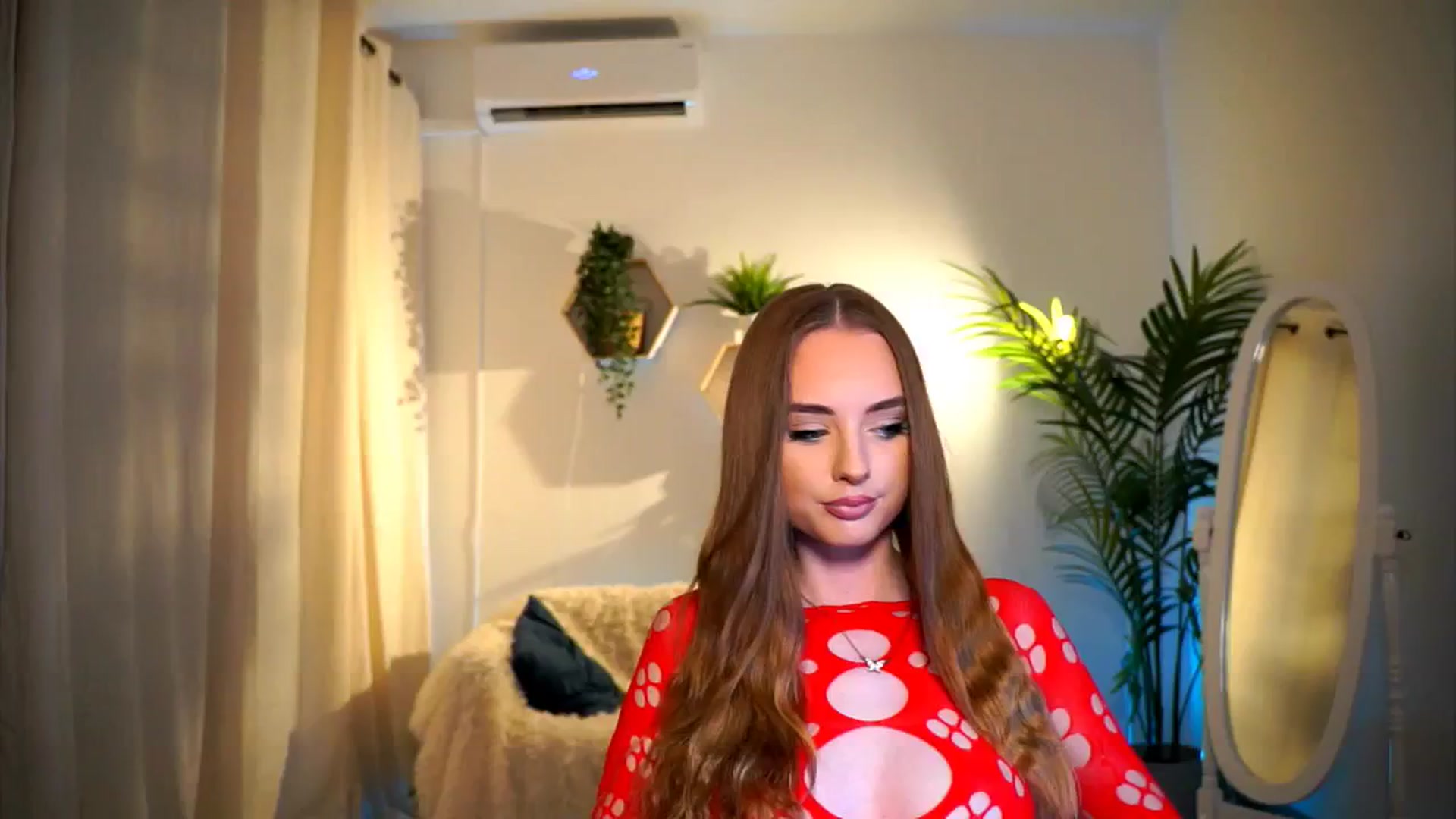 Gallery image thumbnail from petitegonwild's myfreecams stream on, 09/09/2024, 07:48 image 3 of 20