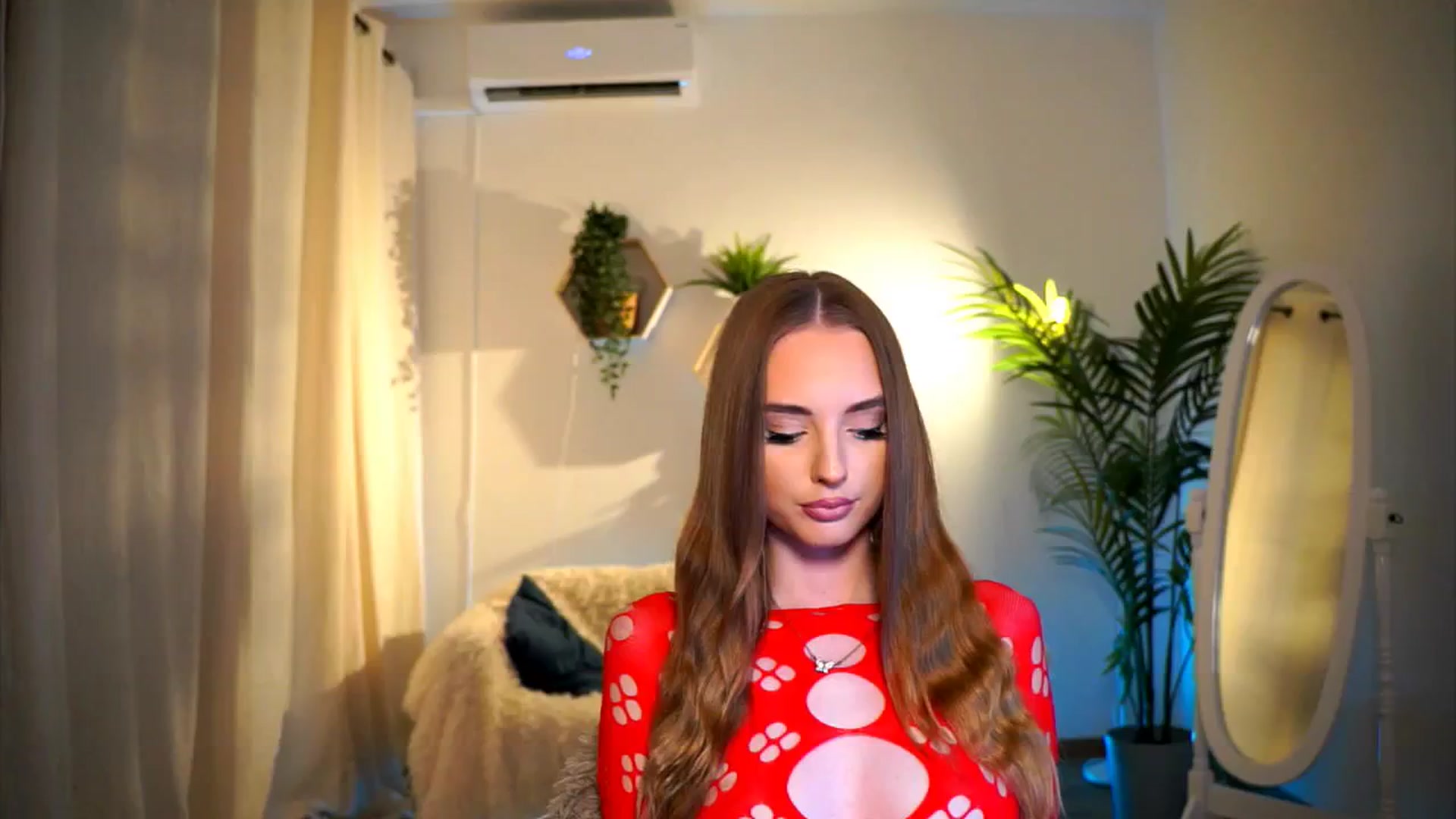Gallery image thumbnail from petitegonwild's myfreecams stream on, 09/09/2024, 07:48 image 7 of 20