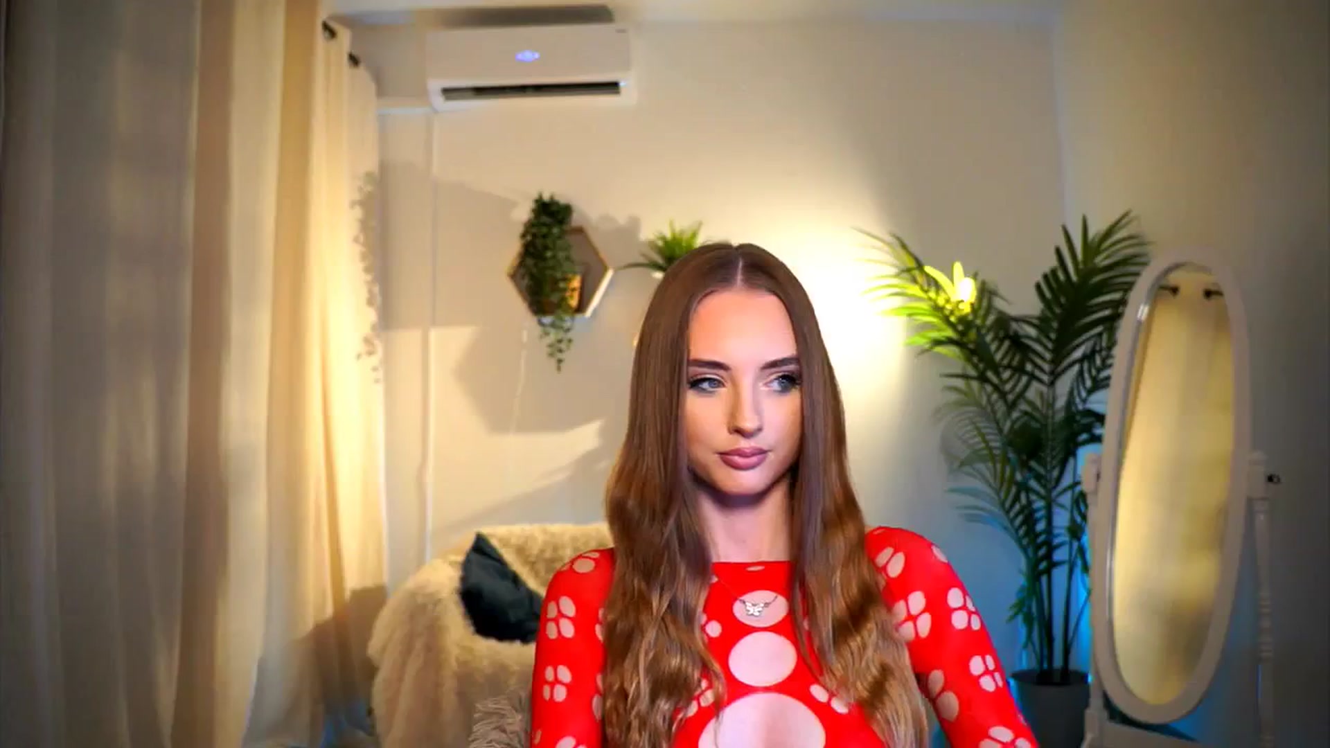 Gallery image thumbnail from petitegonwild's myfreecams stream on, 09/09/2024, 07:48 image 20 of 20