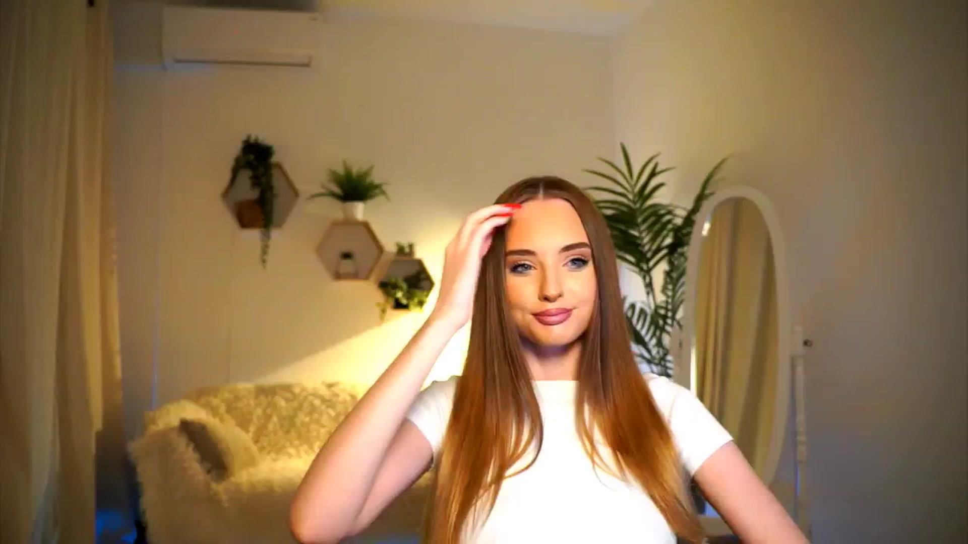 Gallery image thumbnail from petitegonwild's myfreecams stream on, 10/05/2024, 14:46 image 11 of 20