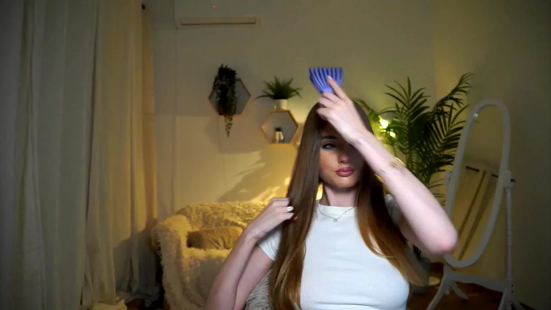 Gallery image thumbnail from petitegonwild's myfreecams stream on, 11/01/2024, 18:42 image 8 of 20