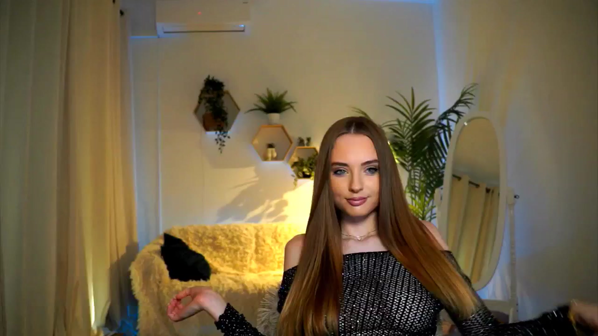 Gallery image thumbnail from petitegonwild's myfreecams stream on, 11/06/2024, 14:12 image 20 of 20