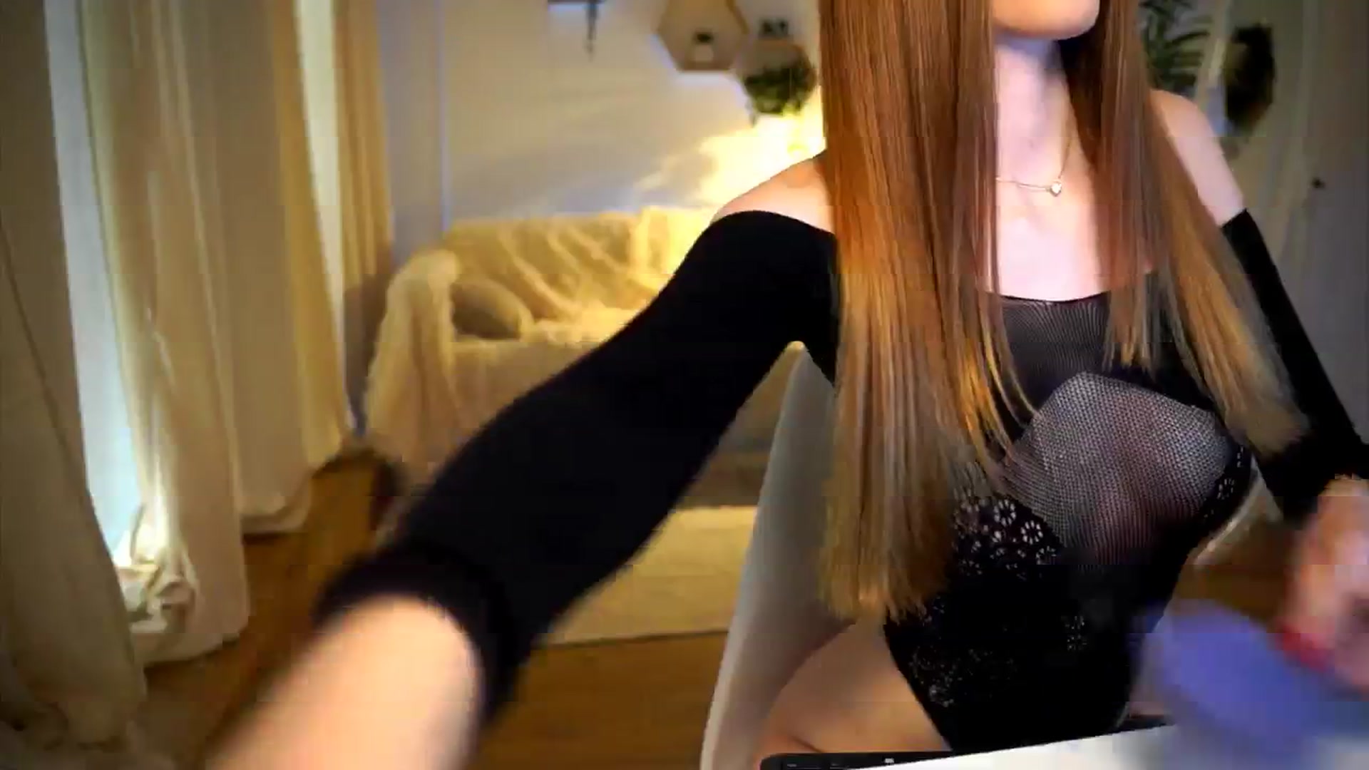 Gallery image thumbnail from petitegonwild's myfreecams stream on, 01/04/2025, 14:09 image 17 of 20