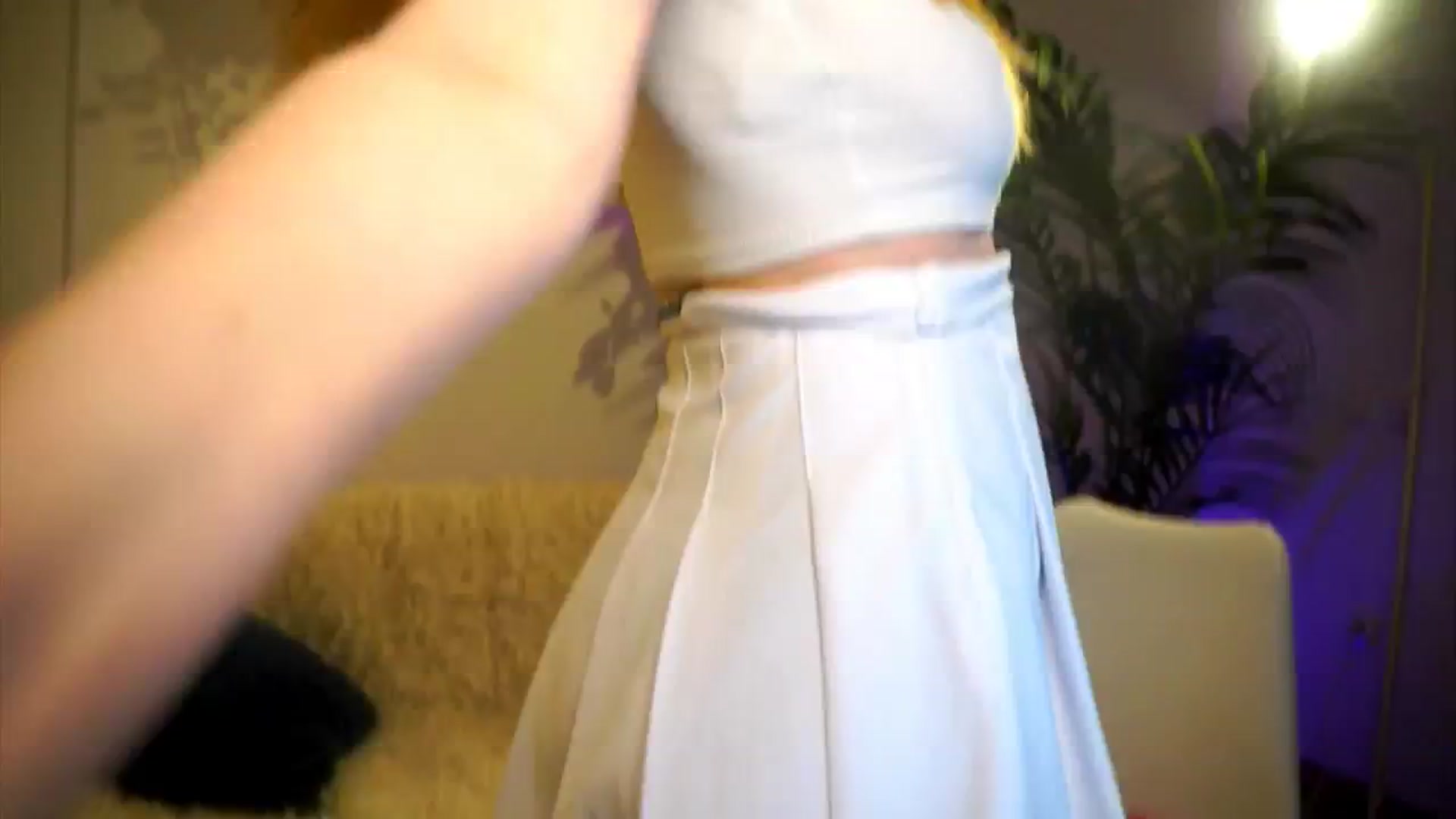 Gallery image thumbnail from petitegonwild's myfreecams stream on, 03/07/2025, 18:06 image 6 of 20