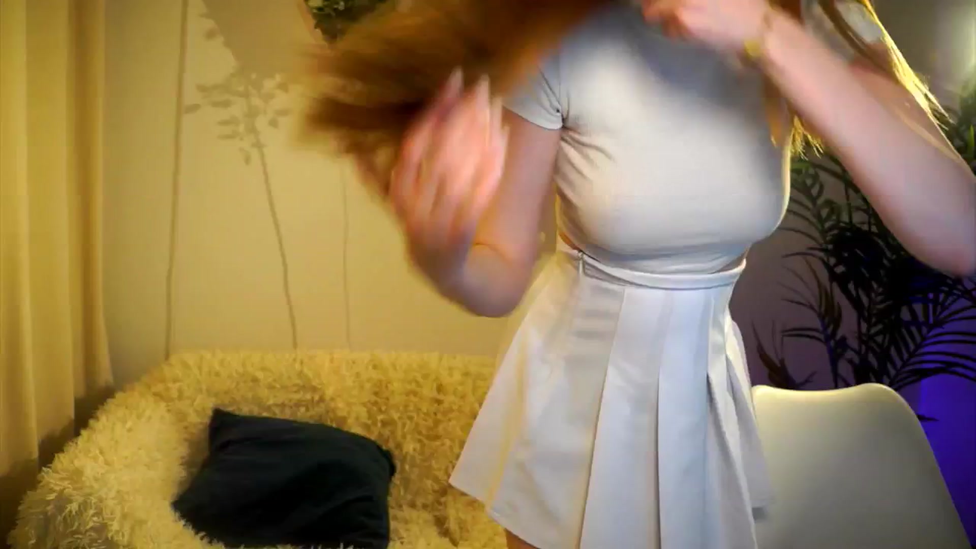 Gallery image thumbnail from petitegonwild's myfreecams stream on, 03/07/2025, 19:12 image 15 of 20