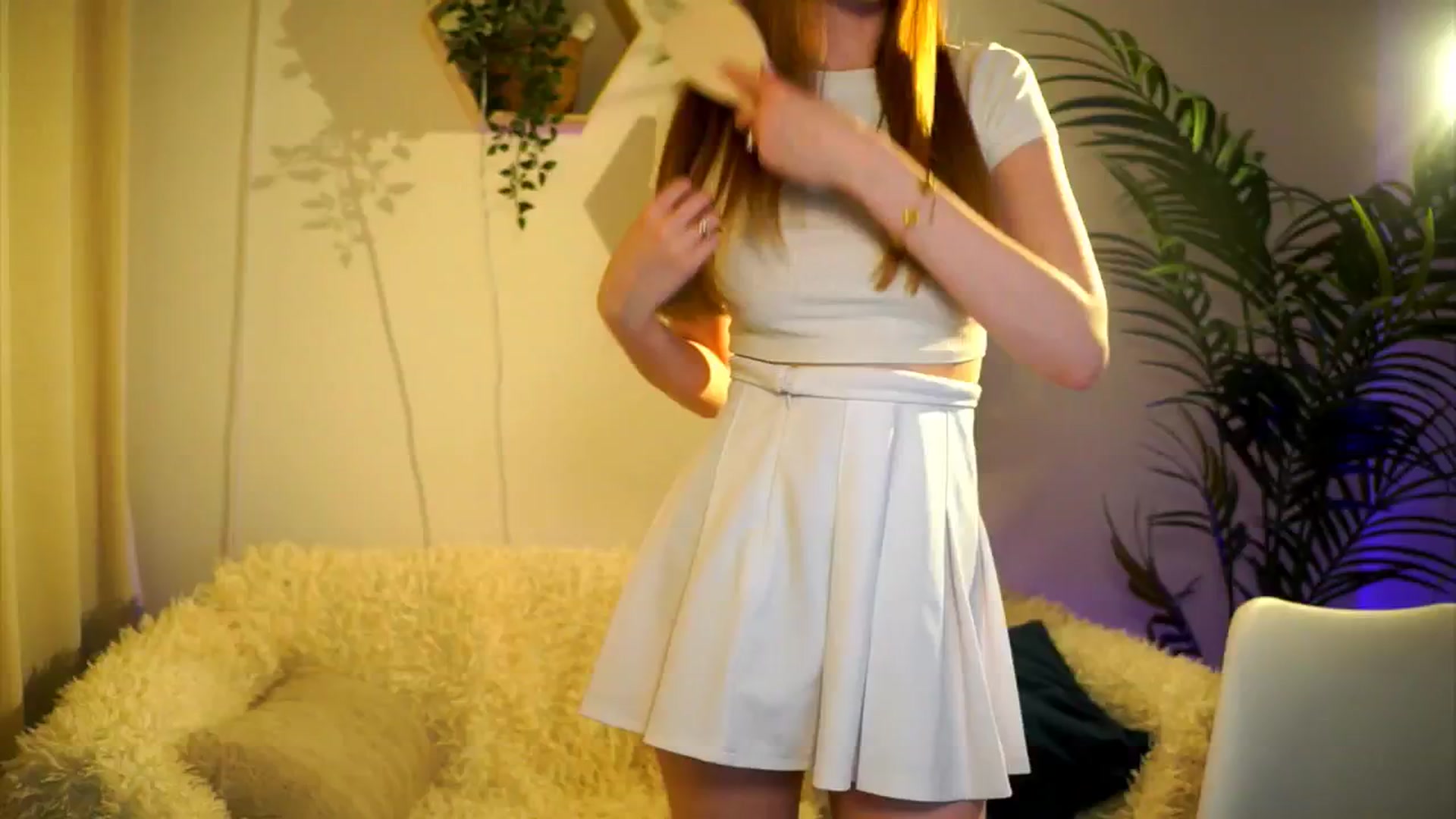 Gallery image thumbnail from petitegonwild's myfreecams stream on, 03/07/2025, 20:43 image 17 of 20