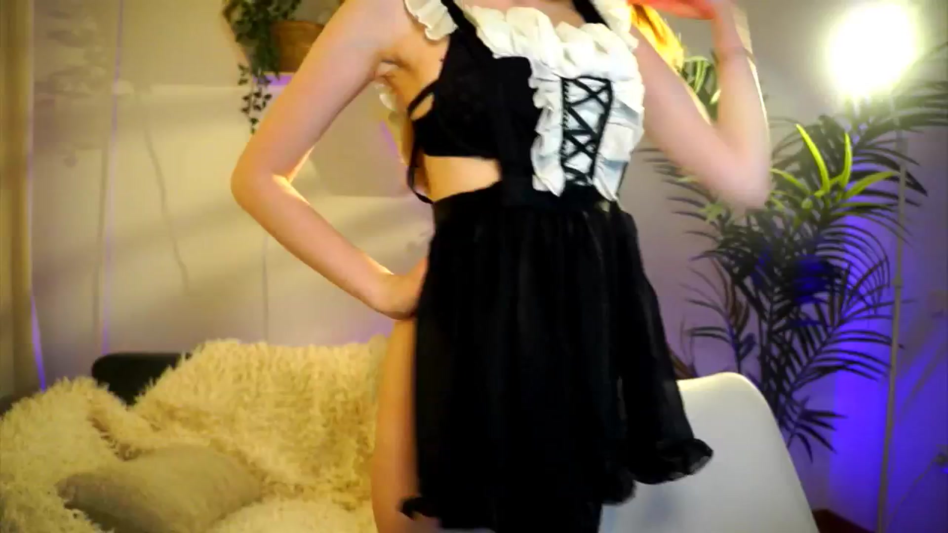 Gallery image thumbnail from petitegonwild's myfreecams stream on, 03/08/2025, 20:00 image 8 of 20