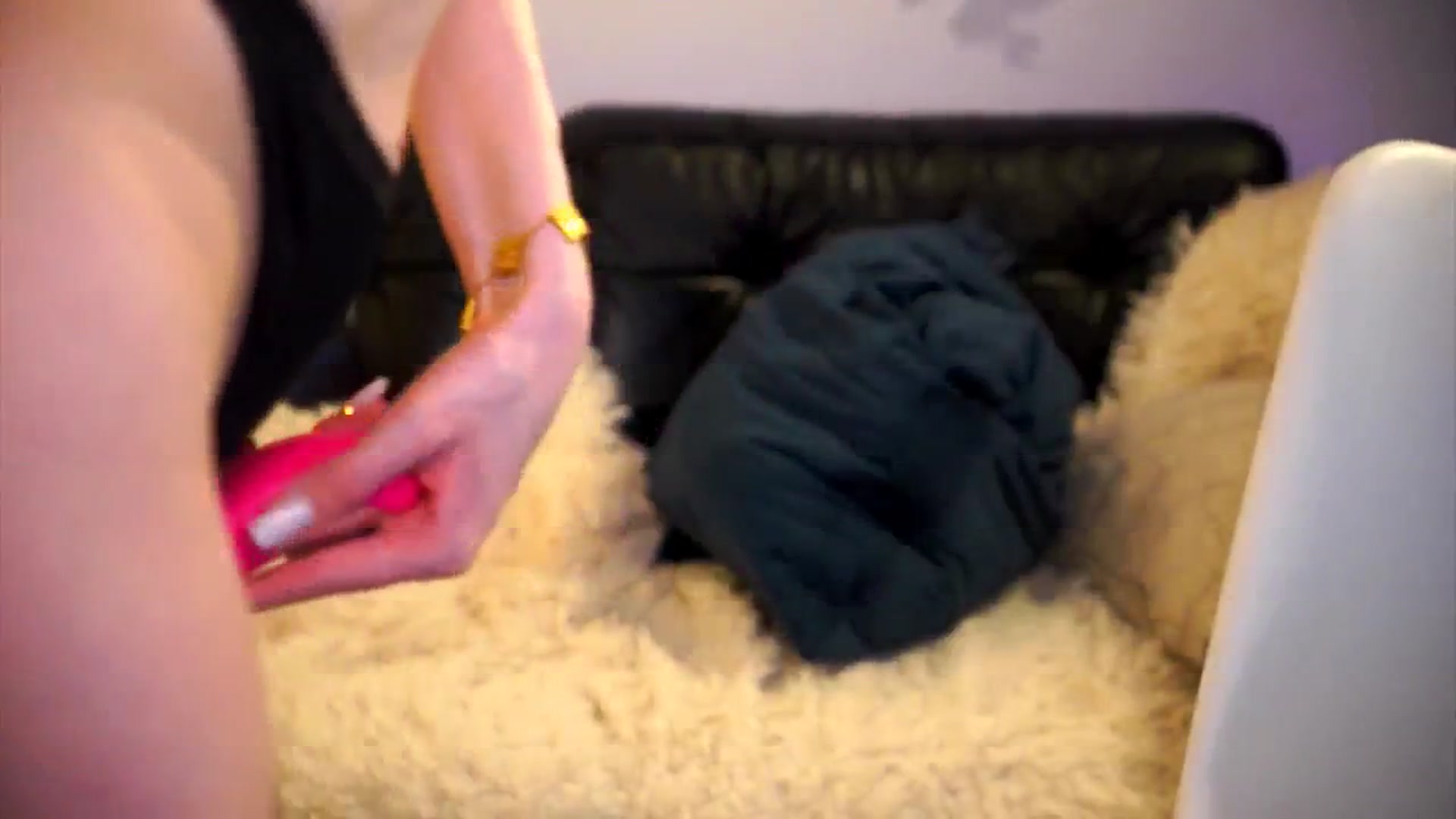 Gallery image thumbnail from petitegonwild's myfreecams stream on, 03/22/2025, 21:13 image 11 of 20