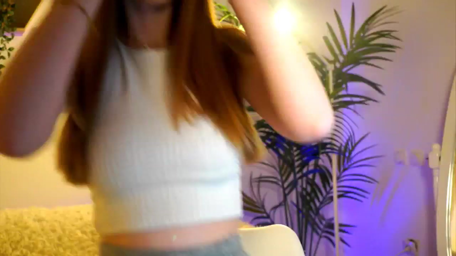 Gallery image thumbnail from petitegonwild's myfreecams stream on, 05/12/2025, 19:34 image 1 of 20