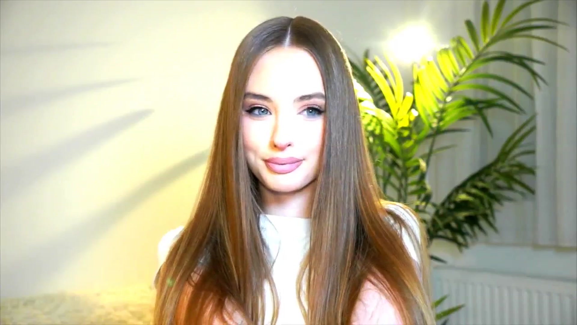 Gallery image thumbnail from petitegonwild's myfreecams stream on, 06/30/2025, 16:27 image 17 of 20