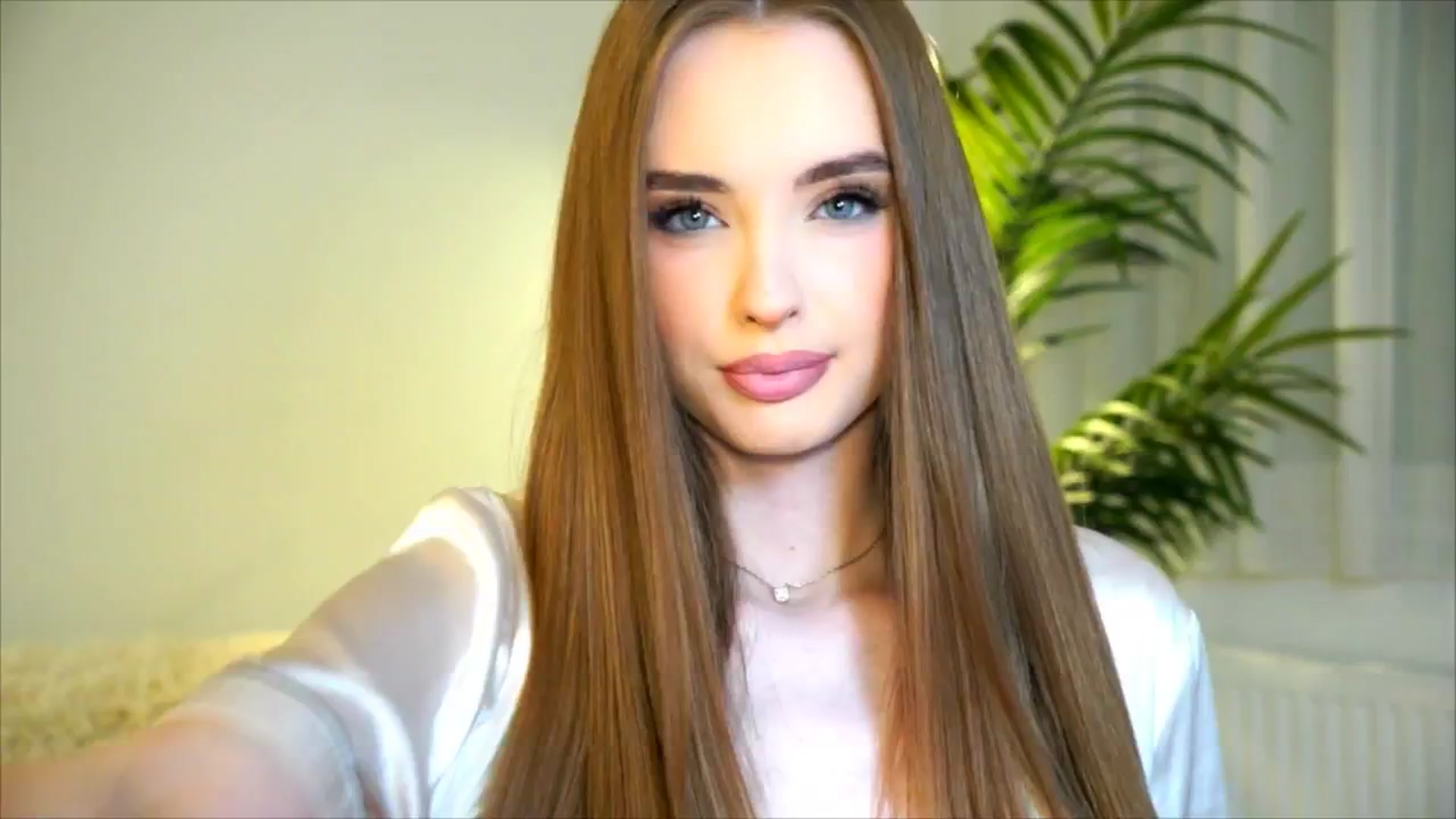Gallery image thumbnail from petitegonwild's myfreecams stream on, 07/08/2025, 20:04 image 4 of 20