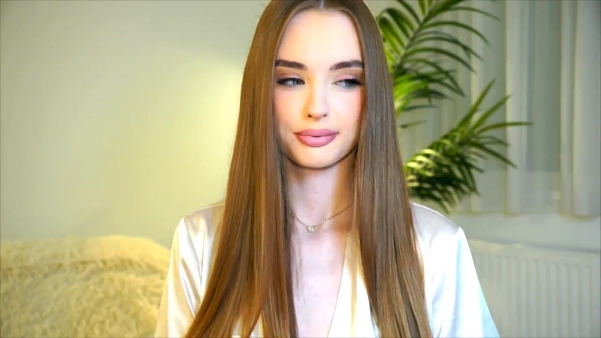 Gallery image thumbnail from petitegonwild's myfreecams stream on, 07/08/2025, 20:04 image 9 of 20