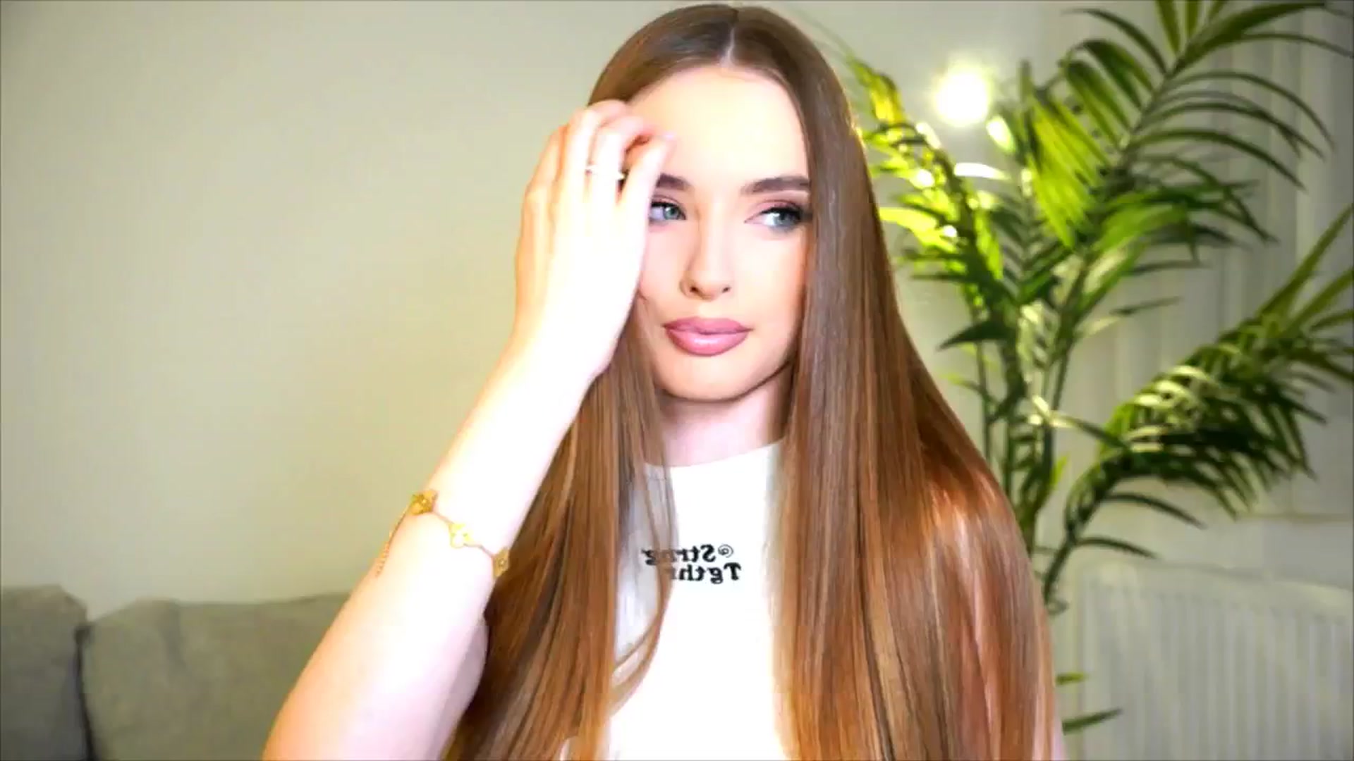 Gallery image thumbnail from petitegonwild's myfreecams stream on, 07/09/2025, 23:31 image 1 of 20