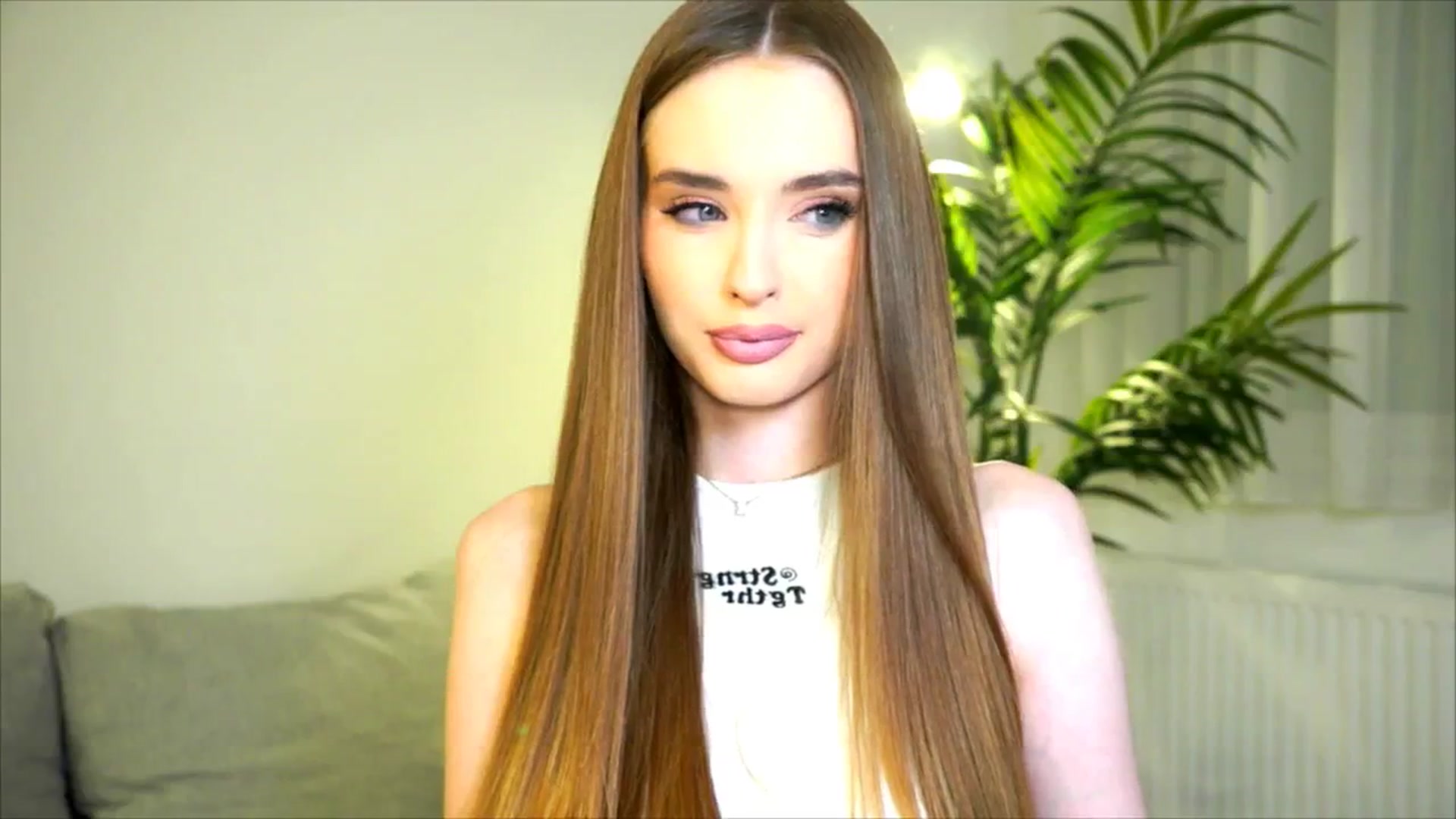 Gallery image thumbnail from petitegonwild's myfreecams stream on, 07/10/2025, 01:17 image 15 of 20